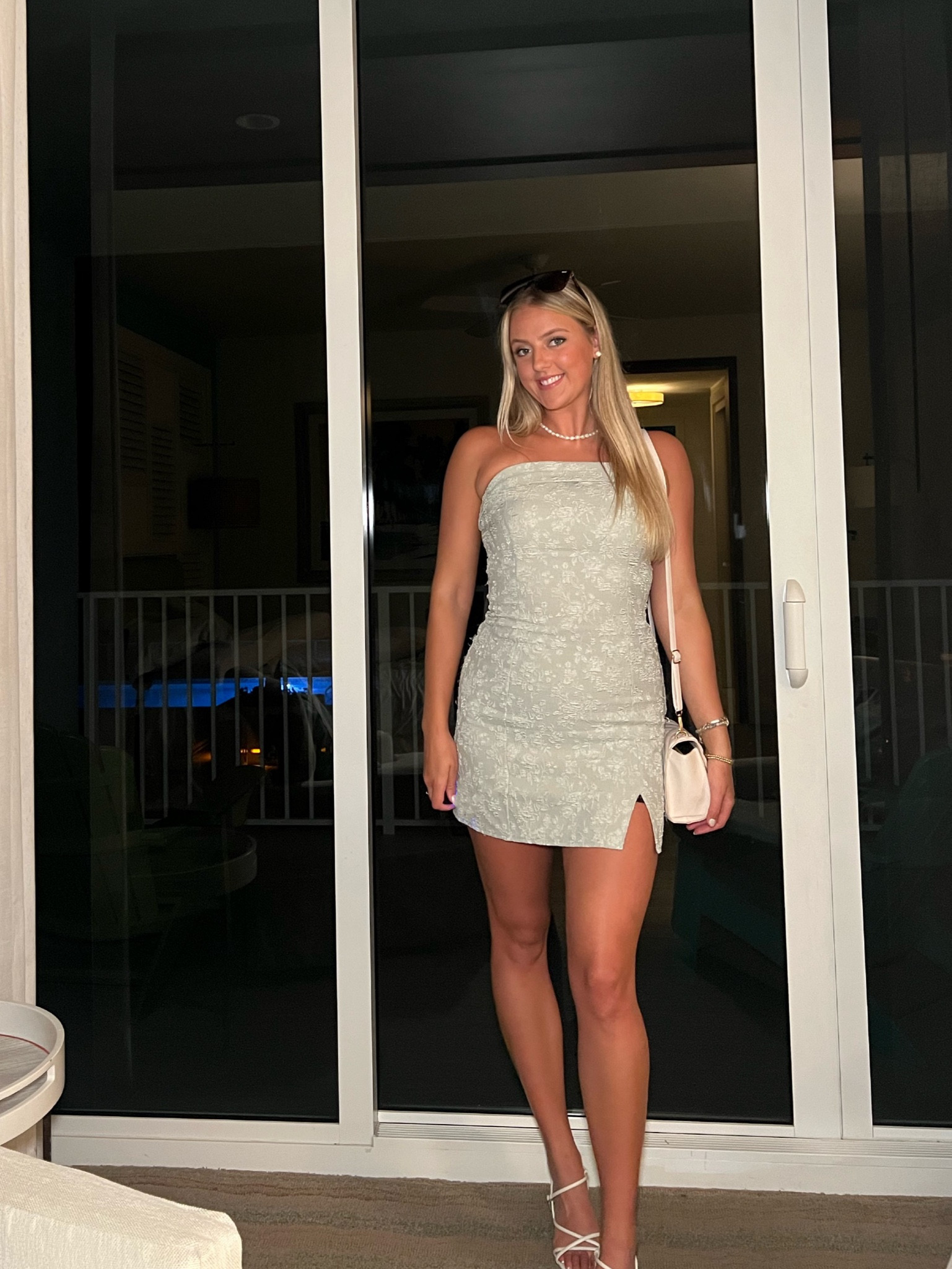 Mint floral strapless mini dress - size small

#LTKstyletip #LTKFestival #LTKfit