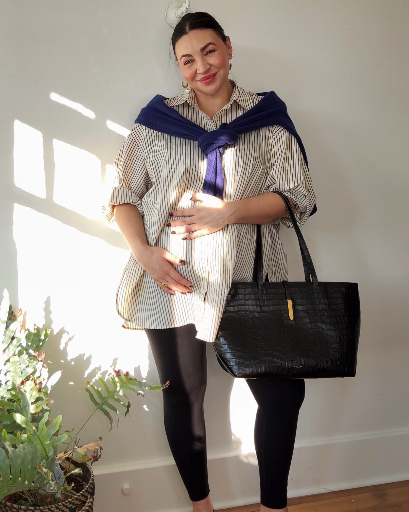 A work friendly maternity fit for ya! And all full of staples you’ll wear pregnant or not!

Wearing legging size XL
Top size uk 12 (runs extremely oversized)

#LTKMidsize #LTKBump