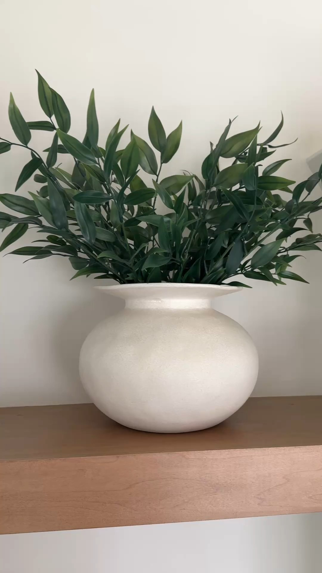 Love this vase and stem combo from Target! I have 4 stems in the vase 


#LTKHome