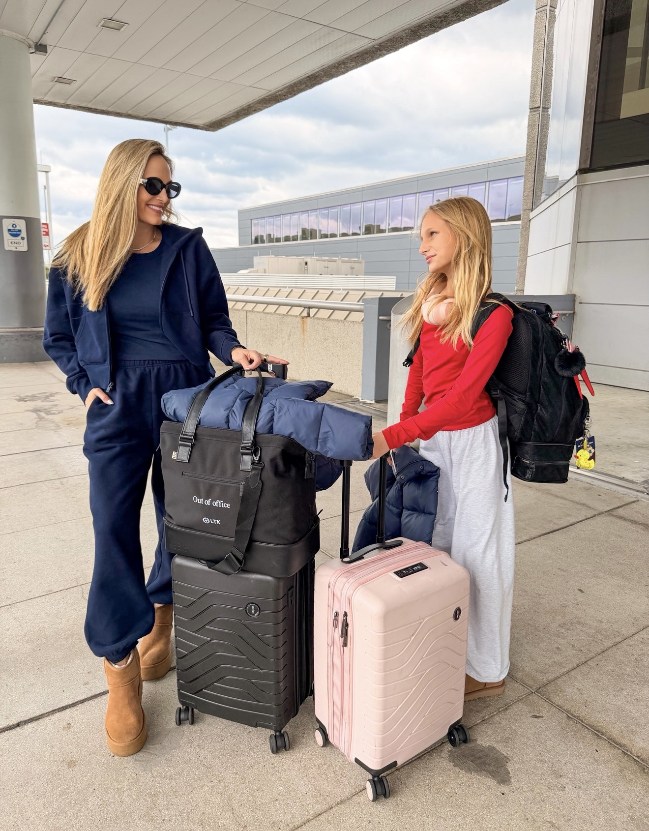 My favorite travel outfits 💙❤️

#LTKdayinmylife #LTKOver40 #LTKootd