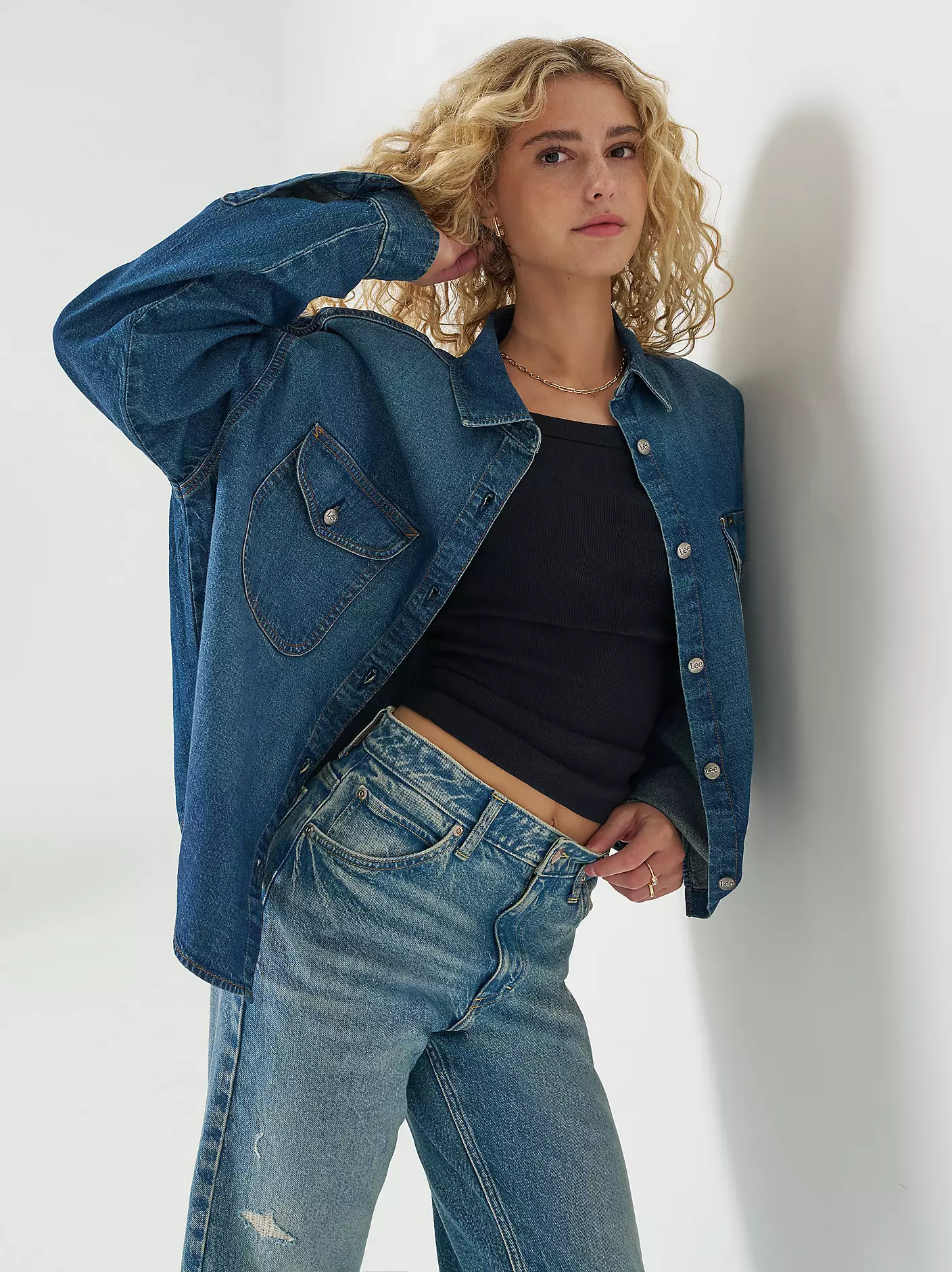 Women's Swing Back Denim Button Down Shirt | Lee Jeans