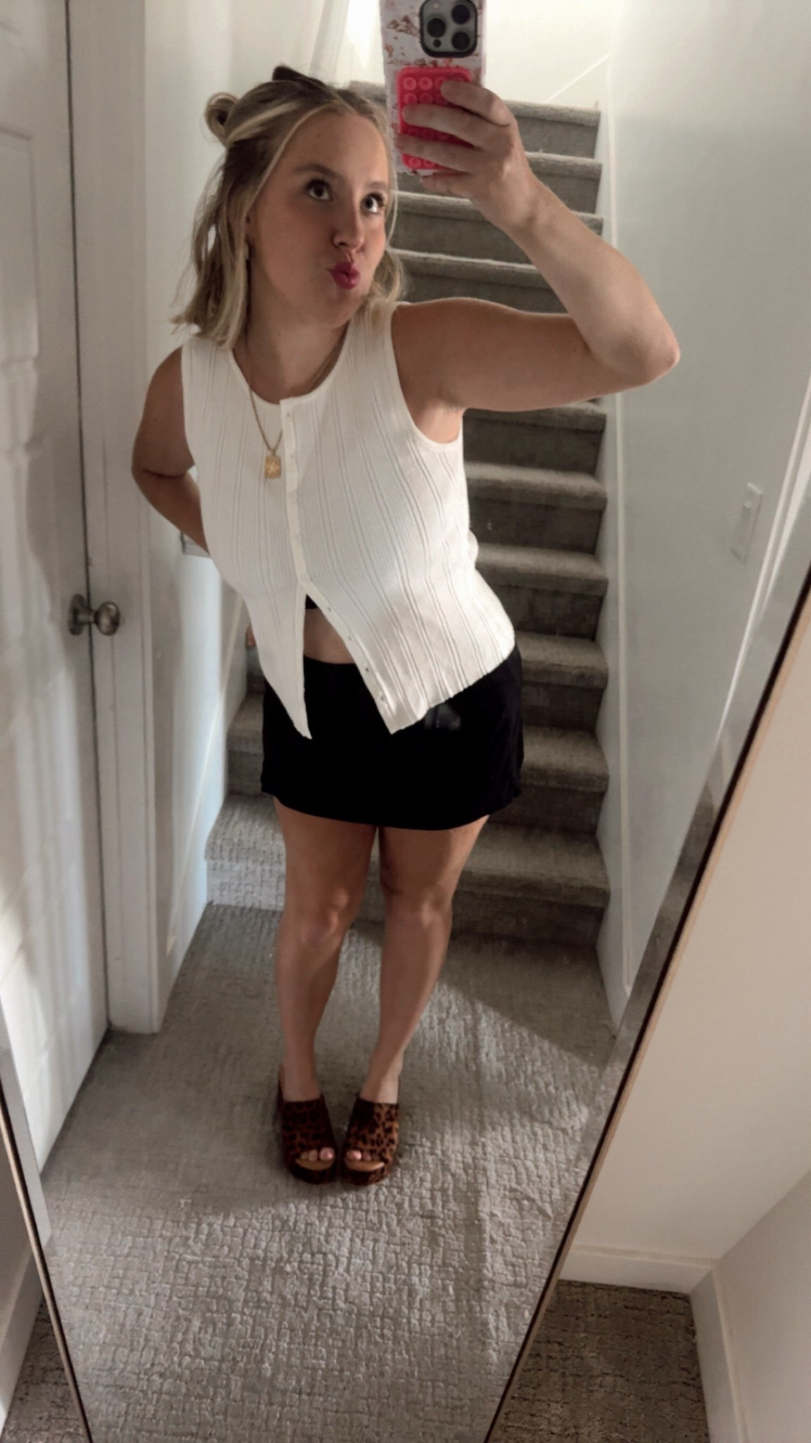 Skort + knitted top= 🤌🏻💋

#LTKMidsize #LTKSeasonal #LTKSummerEdit