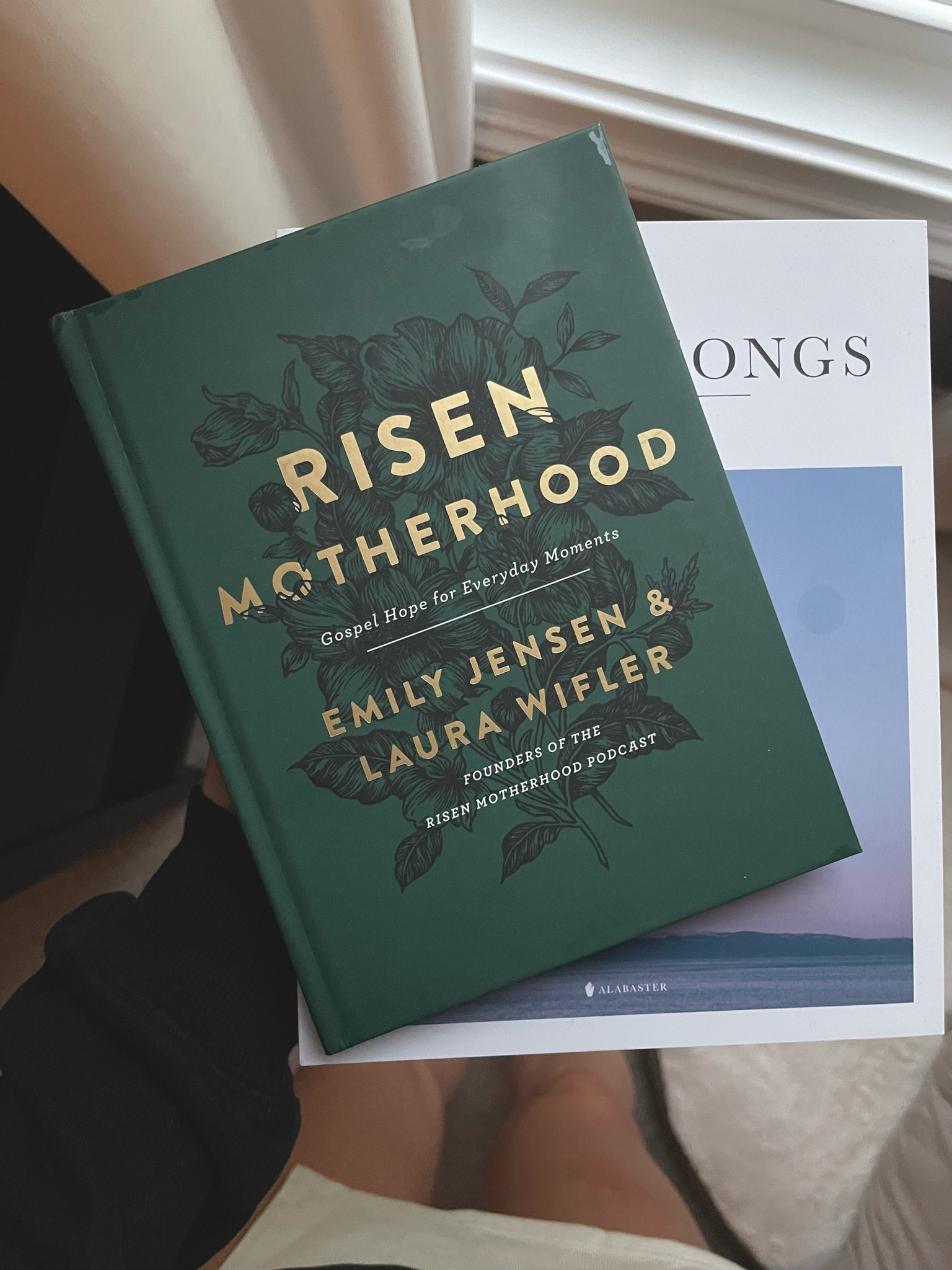 The things that help me relax and feel like myself again in postpartum. From matching sets to skincare to devotionals!

#LTKbump #LTKfindsunder50 #LTKbaby