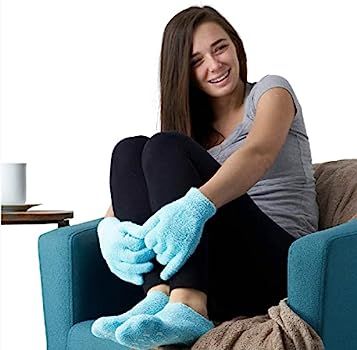 NatraCure Moisturizing Gel Socks - (Helps Dry Feet, Cracked Heels, Dry Heels, Rough Calluses, Cut... | Amazon (US)