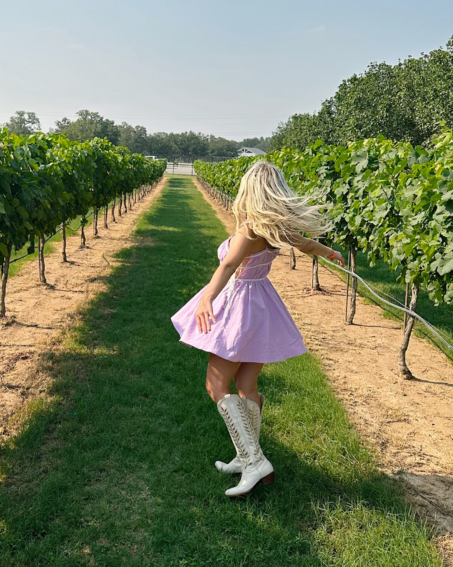 Wine tour 🍷

#LTKU #LTKSeasonal #LTKStyleTip