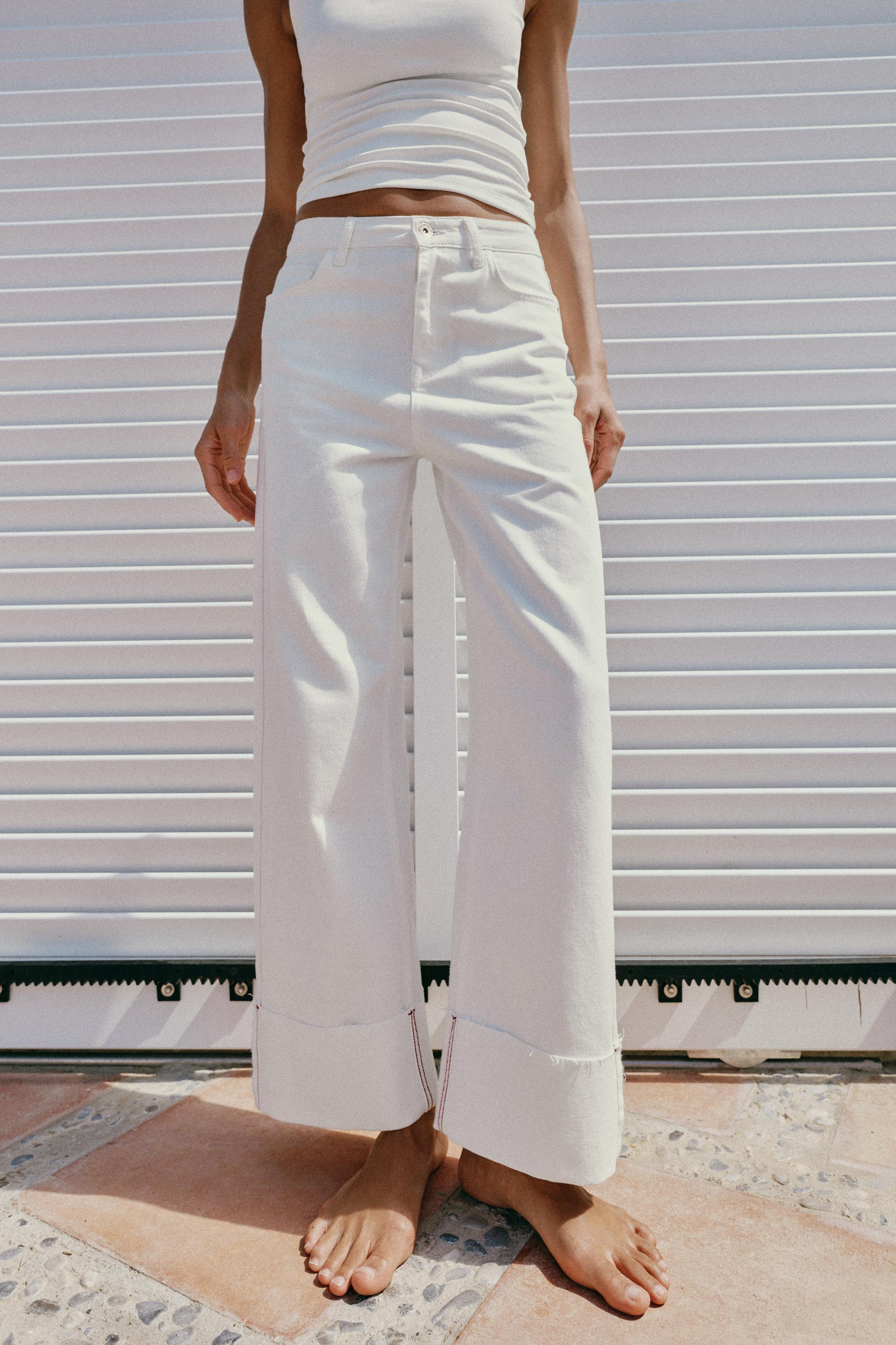 Z1975 MID-RISE BARREL JEANS WITH CUFF | Zara US