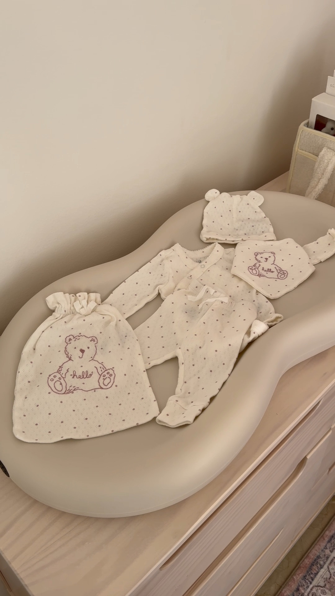 First glimpse of the nursery 🎀🫶🏼🐣 

#LTKBump #LTKBaby #LTKHome