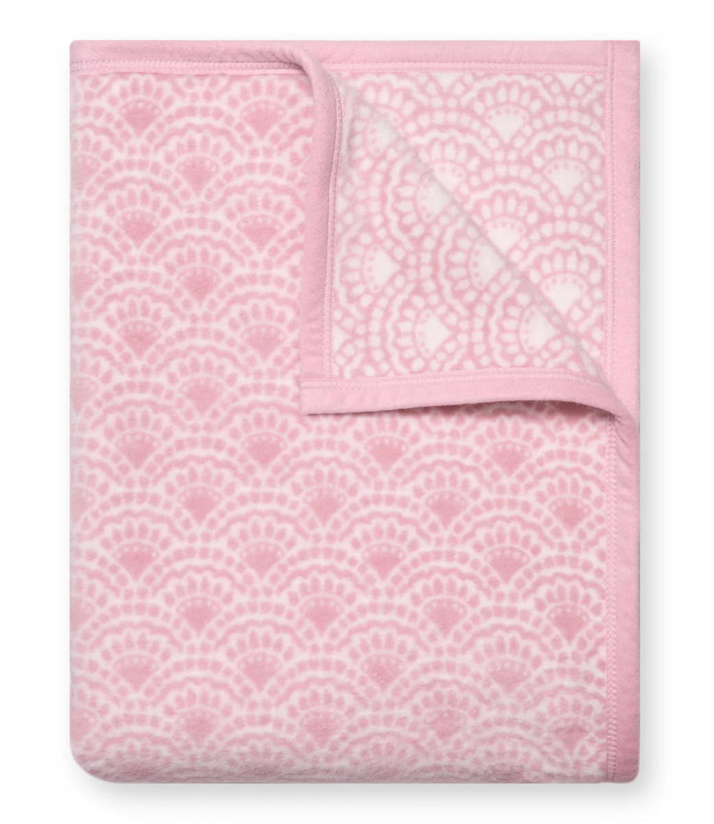 Seaside Scallops Blush Blanket | ChappyWrap