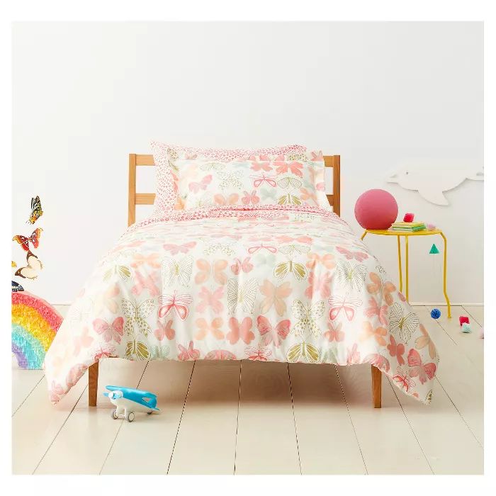 Mariposa Magic Comforter Set - Pillowfort™ | Target