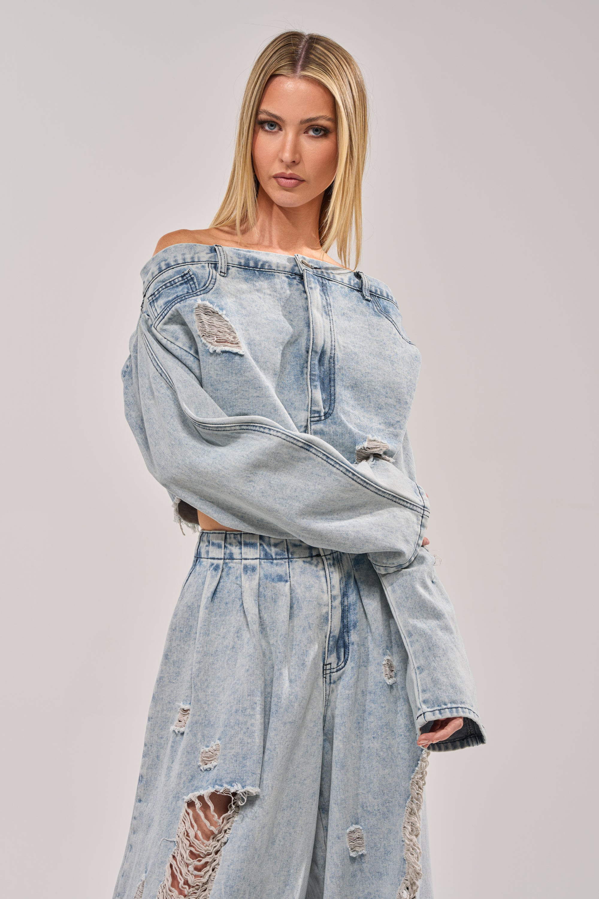 CAMILLE DENIM BLOUSE | AKIRA