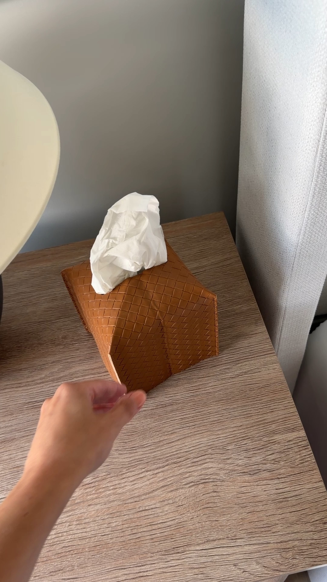 A great way to hide your normal tissue box — a leather tissue box cover for $8 on Amazon! This color is: brown. 

#Amazonhome