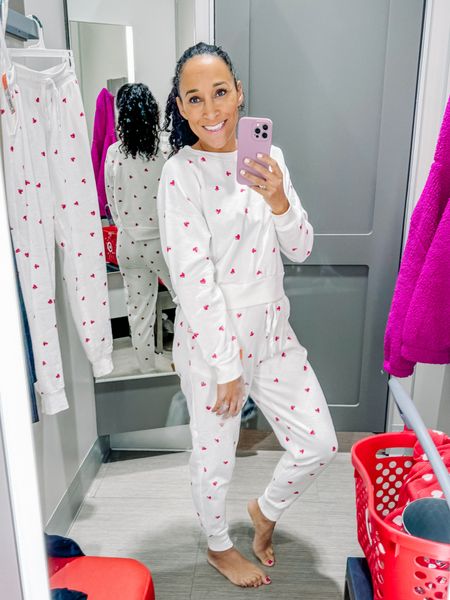 The cutest heart jogger set! Perfect for Valentine’s and cozy winter nights in. 