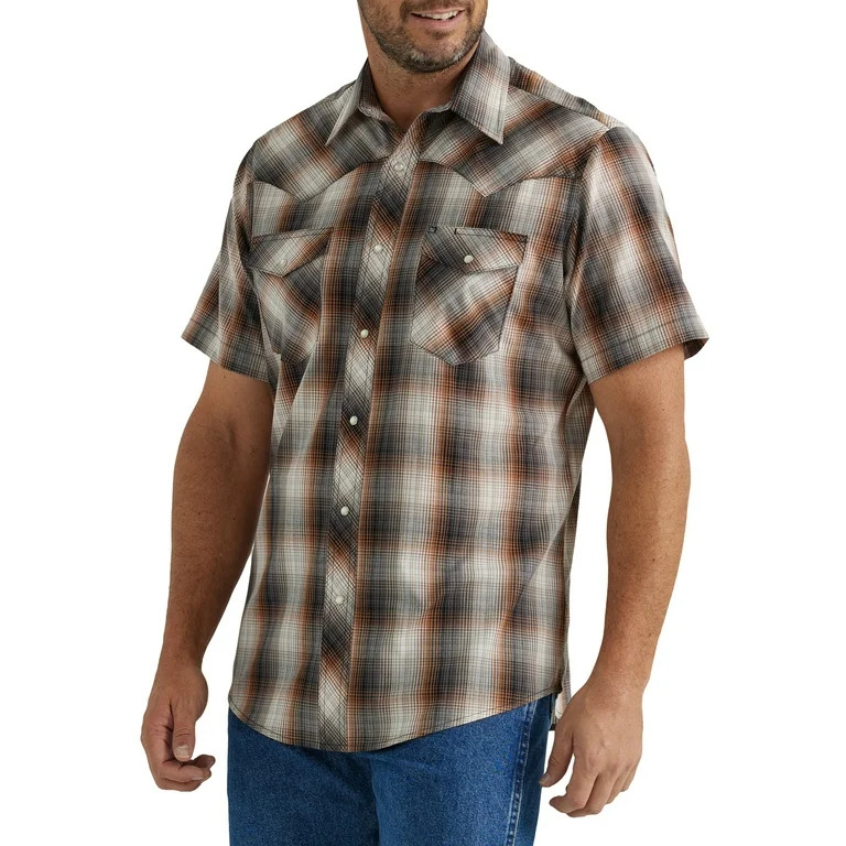 Wrangler® Men's Regular Fit Short Sleeve Western Shirt, Sizes S-5XL | Walmart (US)