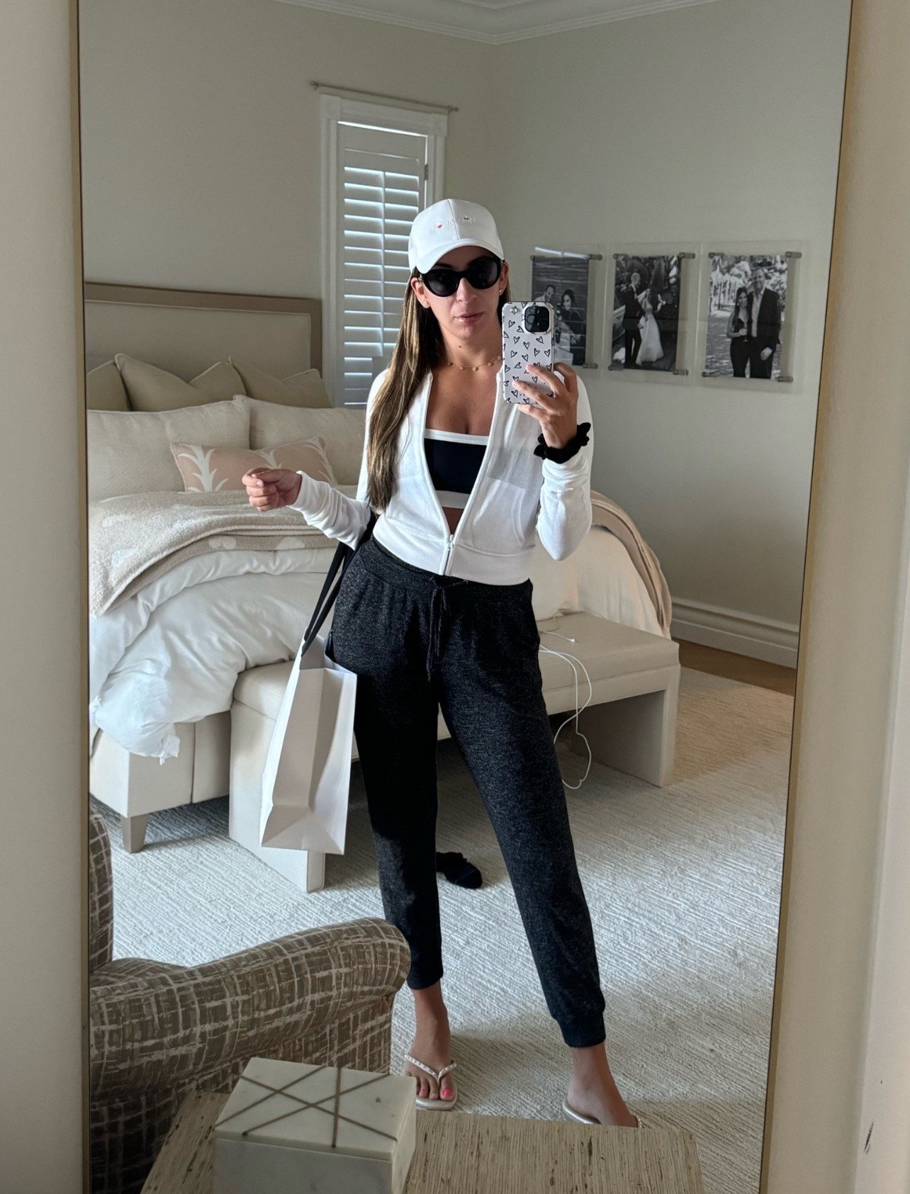 Comfy with SPLIT 59 and skims for errands 

Athleisure
Loungewear
Skims

#LTKActive #LTKSeasonal #LTKFamily