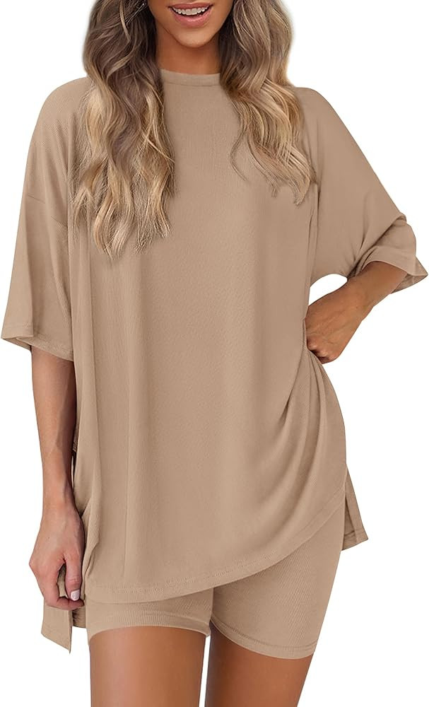 PRETTYGARDEN Women's Two Piece Lounge Set 2025 Summer Casual Oversized Shirts Biker Shorts Matchi... | Amazon (US)