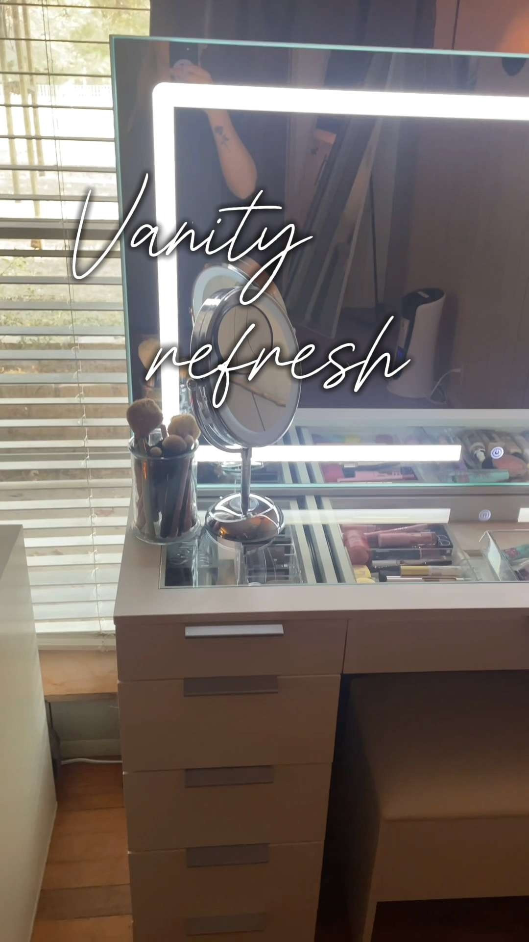I’m actually obsessed. ☁️ I finally upgraded to this vanity and it’s officially my favorite corner of the house. The lighting is bomb (literally no filter needed) and the drawers are deep enough for all my chaotic skincare and makeup. If you’ve been waiting for a sign to treat your space, this is it! ✨
Linking the exact one👇

#LTKhome #LTKbeauty #LTKunder100 #vanitygoals #bedroomrefresh #morningroutine home organization   

 #LTKmorningroutine #LTKHome #LTKBeauty