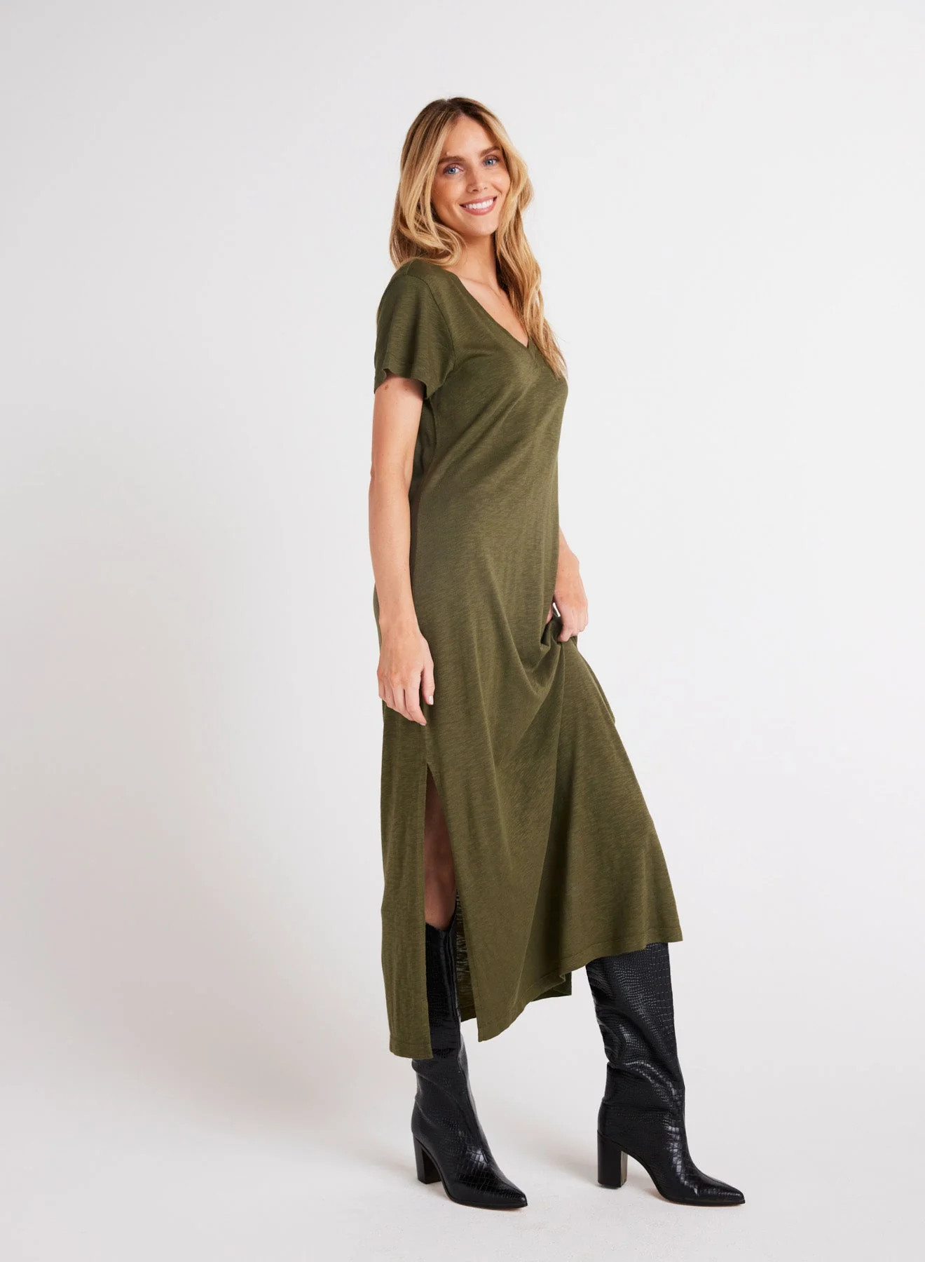 KNIT V-NECK MAXI DRESS ITHRB - Bella Dahl | Bella Dahl