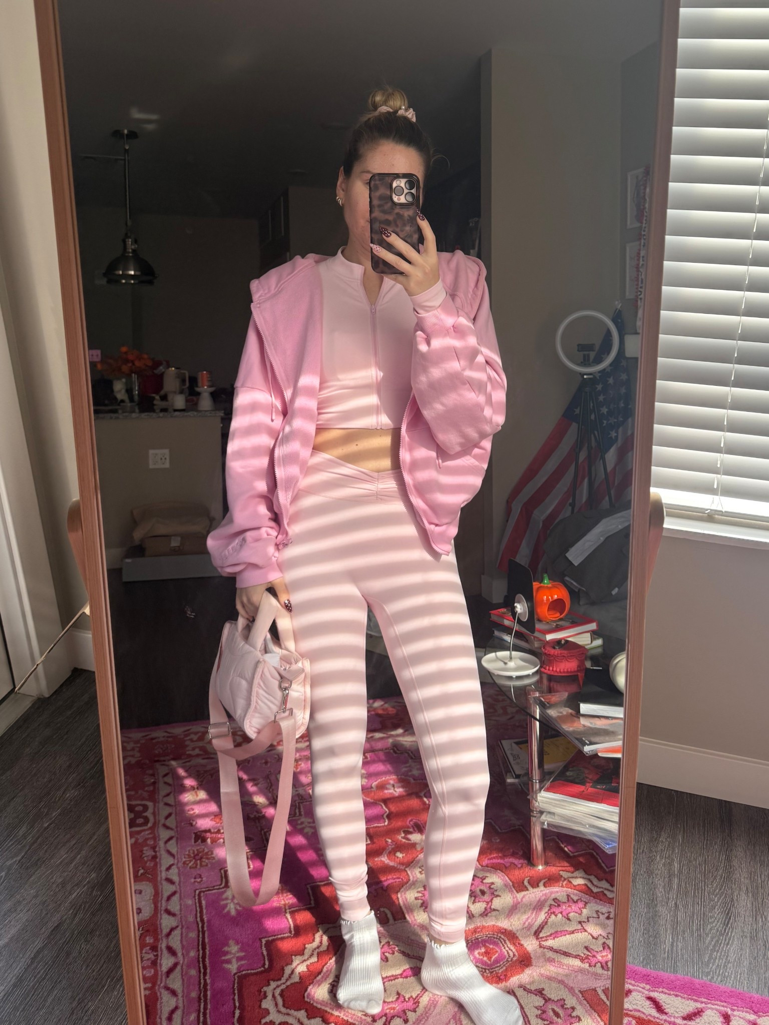 now listen listen. Popflex is my FAVORITE fit of all time. This hoodie is the most complimented on. And csb - you know. They ALWAYS deliver. Just be sure to size up if you’re like me