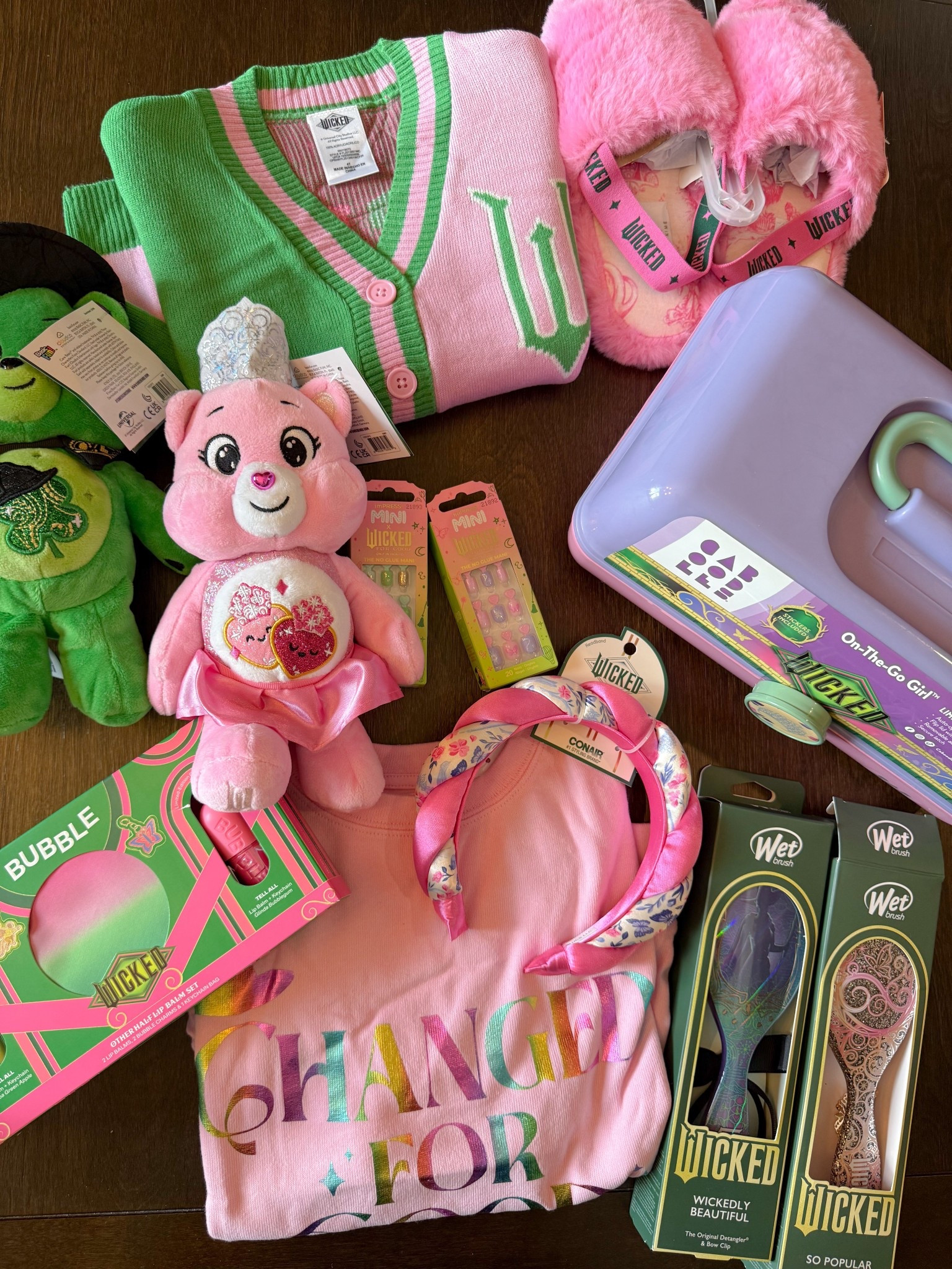 Sharing all the cute Wicked finds I’ve bought for my girls for Christmas and for an upcoming NYC Wicked trip! I also linked some women’s finds. 💗💚

Gift guide, gift ideas, wicked, wicked for good, beauty finds, gift for girls 

#LTKKids #LTKGiftGuide #LTKBeauty