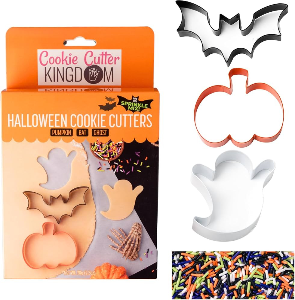 Cookie Cutter Kingdom, Halloween Cookie Cutters plus 2.5 ounces Sprinkles, Ghost, Pumpkin, Bat, B... | Amazon (US)
