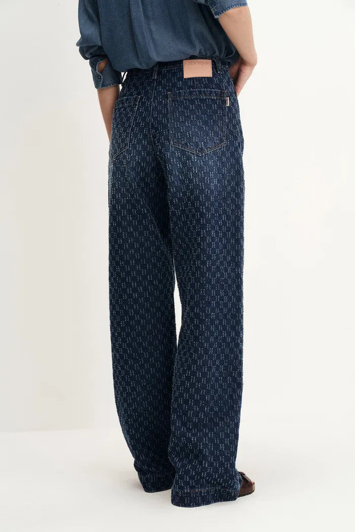 Natalie Gradient Straight Jeans in Diamond Jacquard Cotton Denim | Fabrique