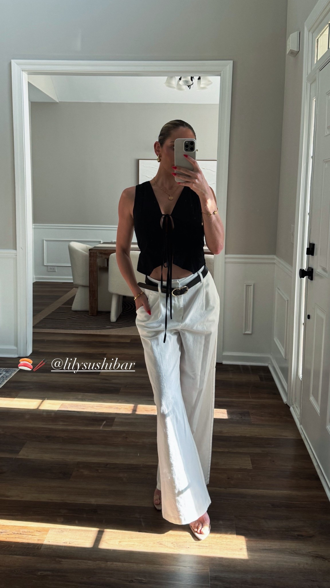 Cropped vest & flowy linen for my go-to spring/summer date night fit! Full outfit is Commense—pants are XS & top is S. Linked gold jewelry I wear constantly & really good dupes also.

#LTKootd #LTKmomlife #LTKfitnessgoals