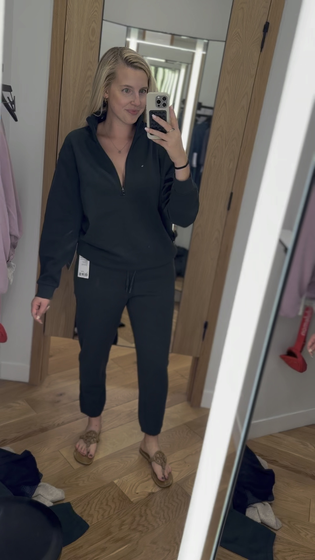 Grabbed the mens sweatsuit in the prettiest green color. 
Sweatshirt - large
Joggers - X-Large (new fit runs small)

#LTKSeasonal #LTKFitness #LTKMidsize