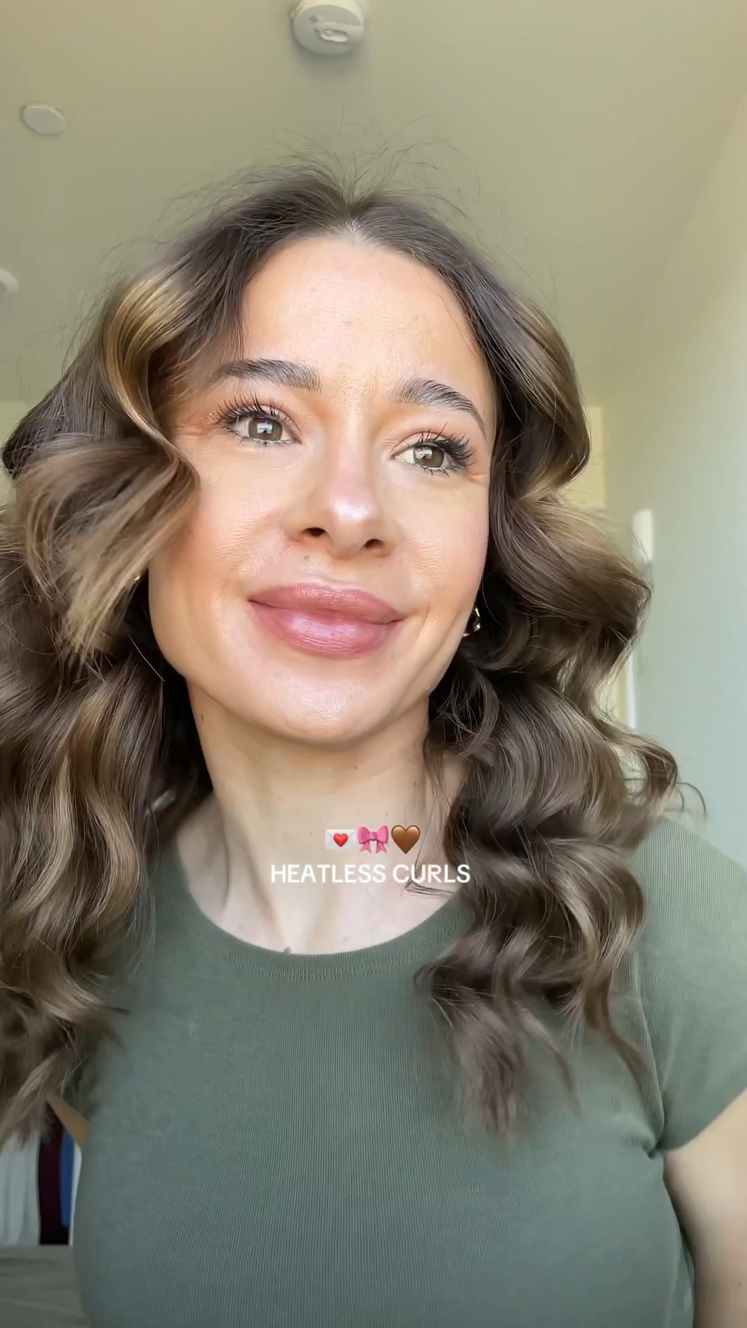 HEATLESS curls #heatlesscurls #haircare

#LTKStyleTip #LTKFestival #LTKBeauty