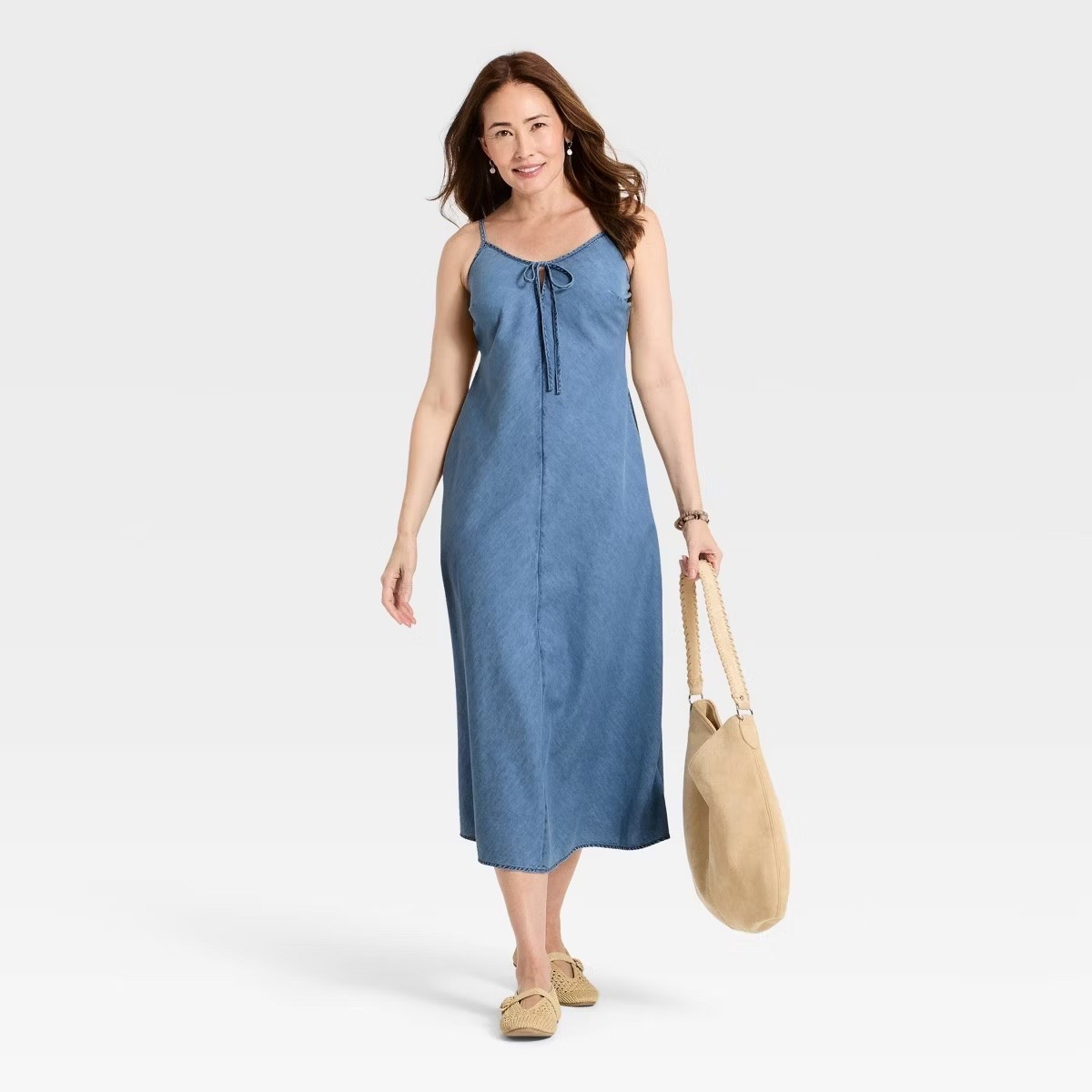 NEW ARRIVALS!! Women's Chambray Maxi Sundress - Universal Thread


@Target

#LTKootd #LTKMidsize #LTKPlusSize