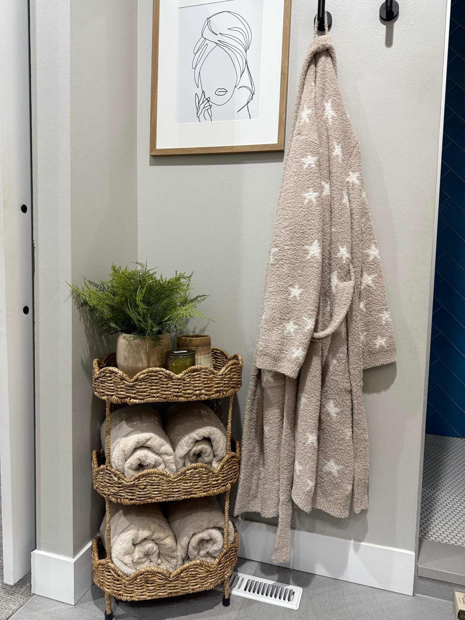 Pov: your bathroom needed a refreshher

#LTKFindsUnder100 #LTKFindsUnder50 #LTKHome