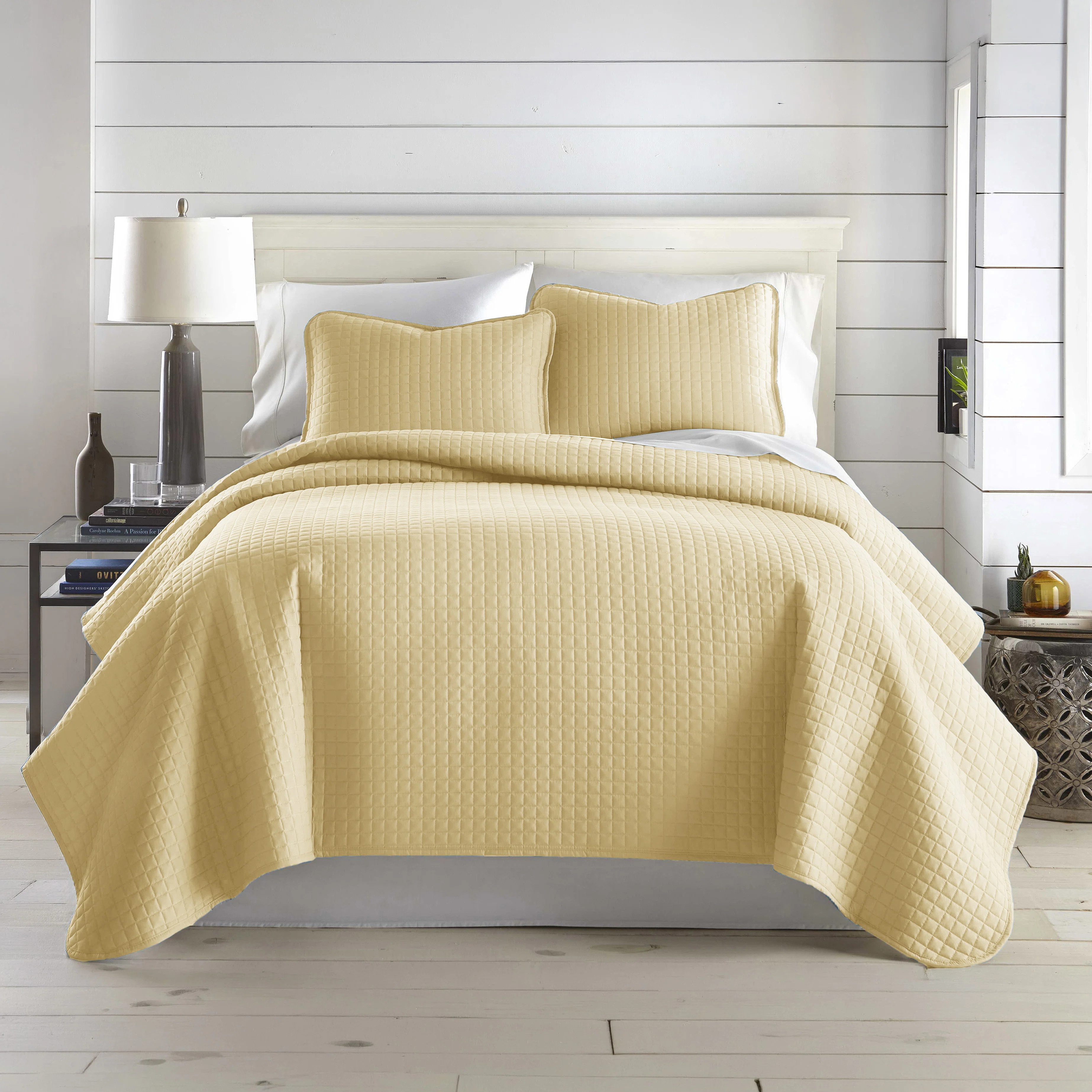 Vilano Springs ® Oversized, Light-Weight Hotel Quality Quilt Set with Matching Shams | Wayfair North America