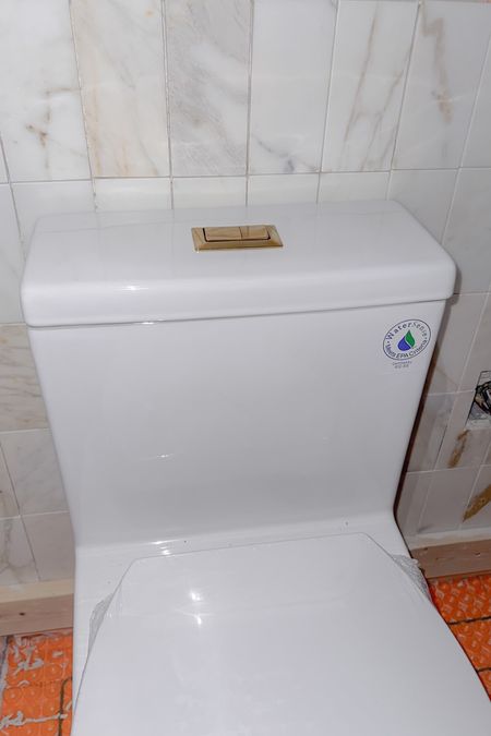 toilets for our new house 🚽

#LTKhome #LTKsalealert #LTKFind