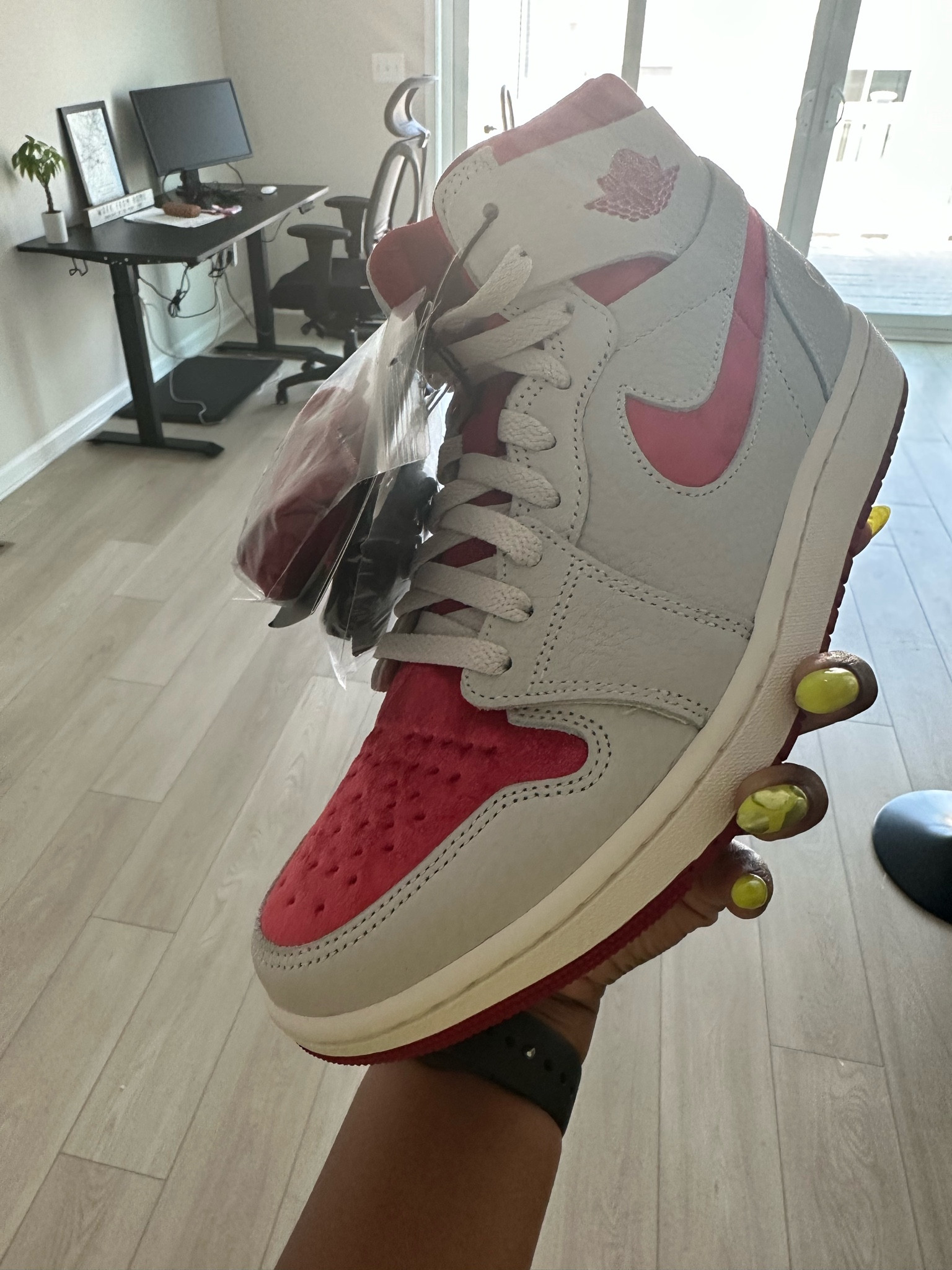 These sneakers are currently under $100 and even better in person😍

#LTKunder100 #LTKstyletip #LTKshoecrush