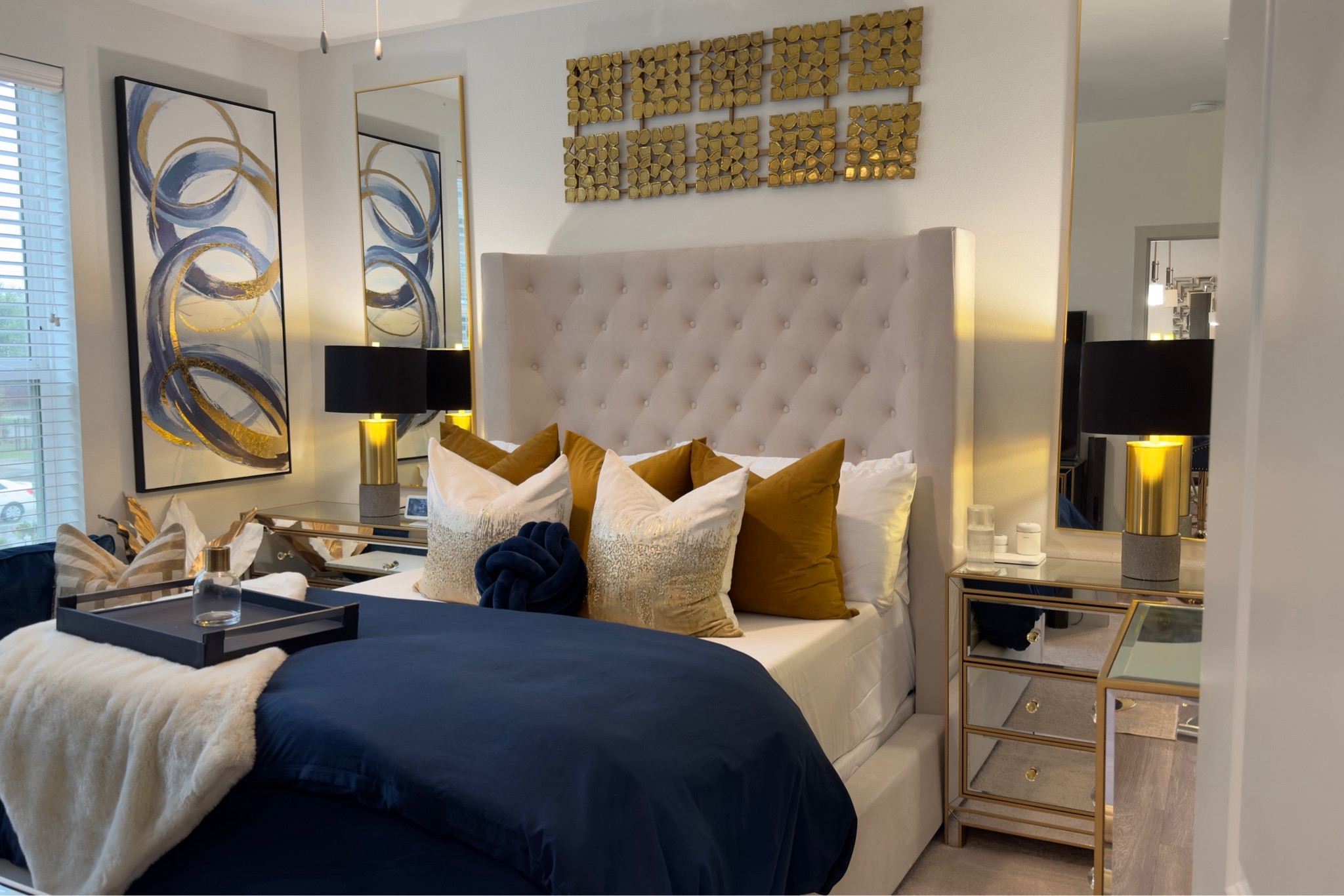 My Bedroom

#LTKfamily #LTKhome