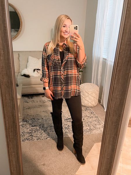 Flannel is from Marshalls (can’t link exact☹️)
Leggings- Lululemon
Boots- Vici (can’t link exact☹️)