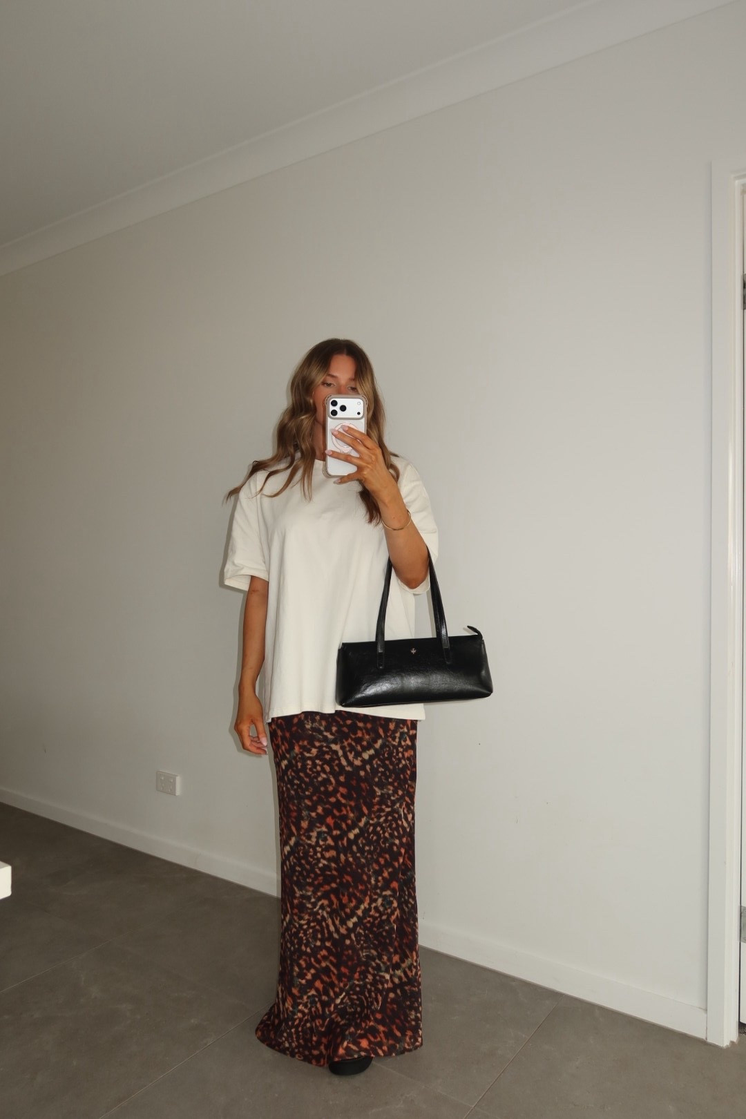 Shirt is from the self styler and skirt is from runaway the label but I’ve tagged similar 

#LTKstyletip #LTKsummer #LTKaustralia