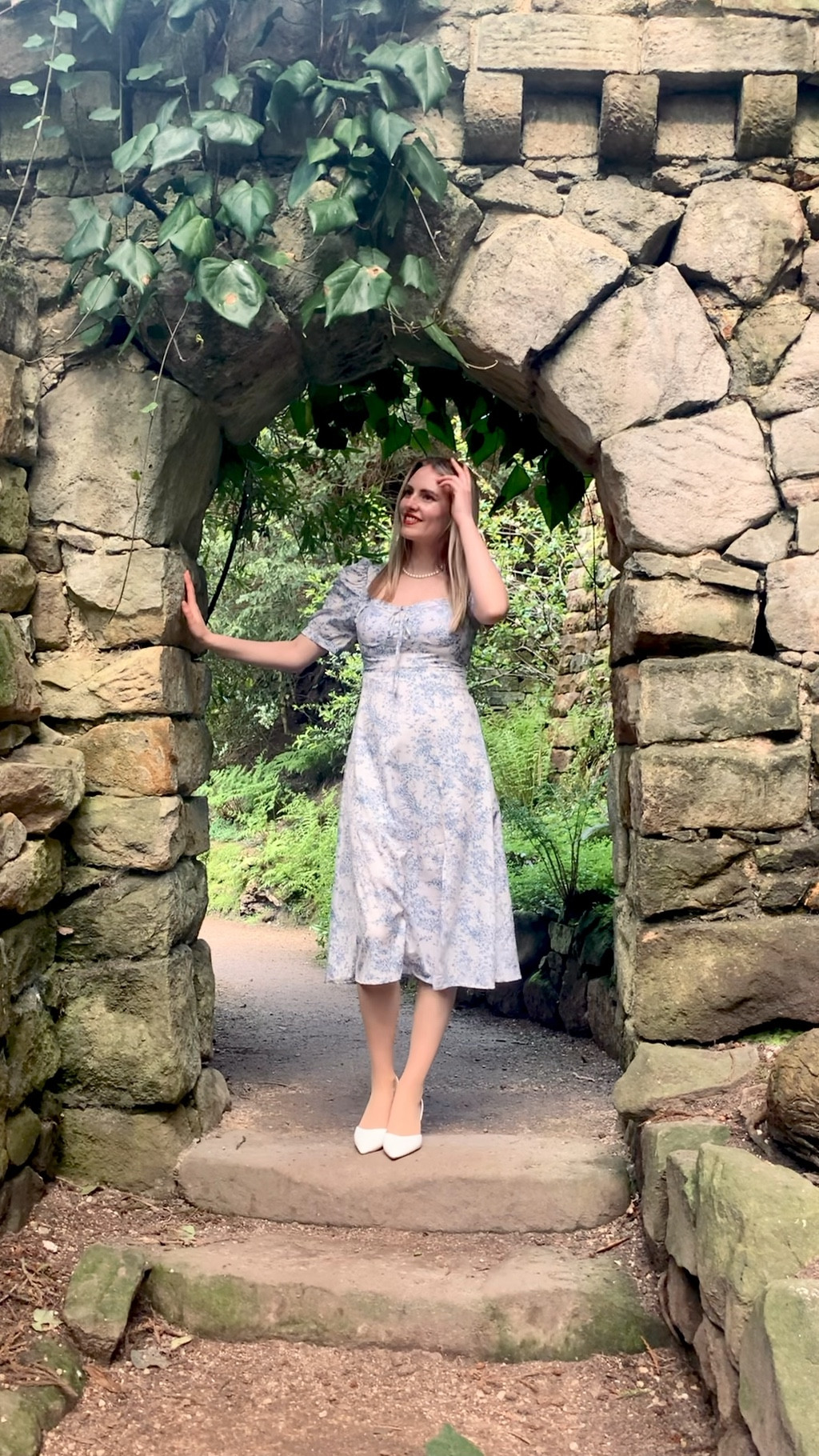 Gorgeous floral dress by Rihoas 🤍 AD Use code lorettal for 20% off ✨

The Blue Sweetheart Neck Puff Sleeve Floral Midi Dress 

Spring dresses white dresses floral dresses midi dress 

#LTKfindsunder100 #LTKfindsunder50 #LTKstyletip