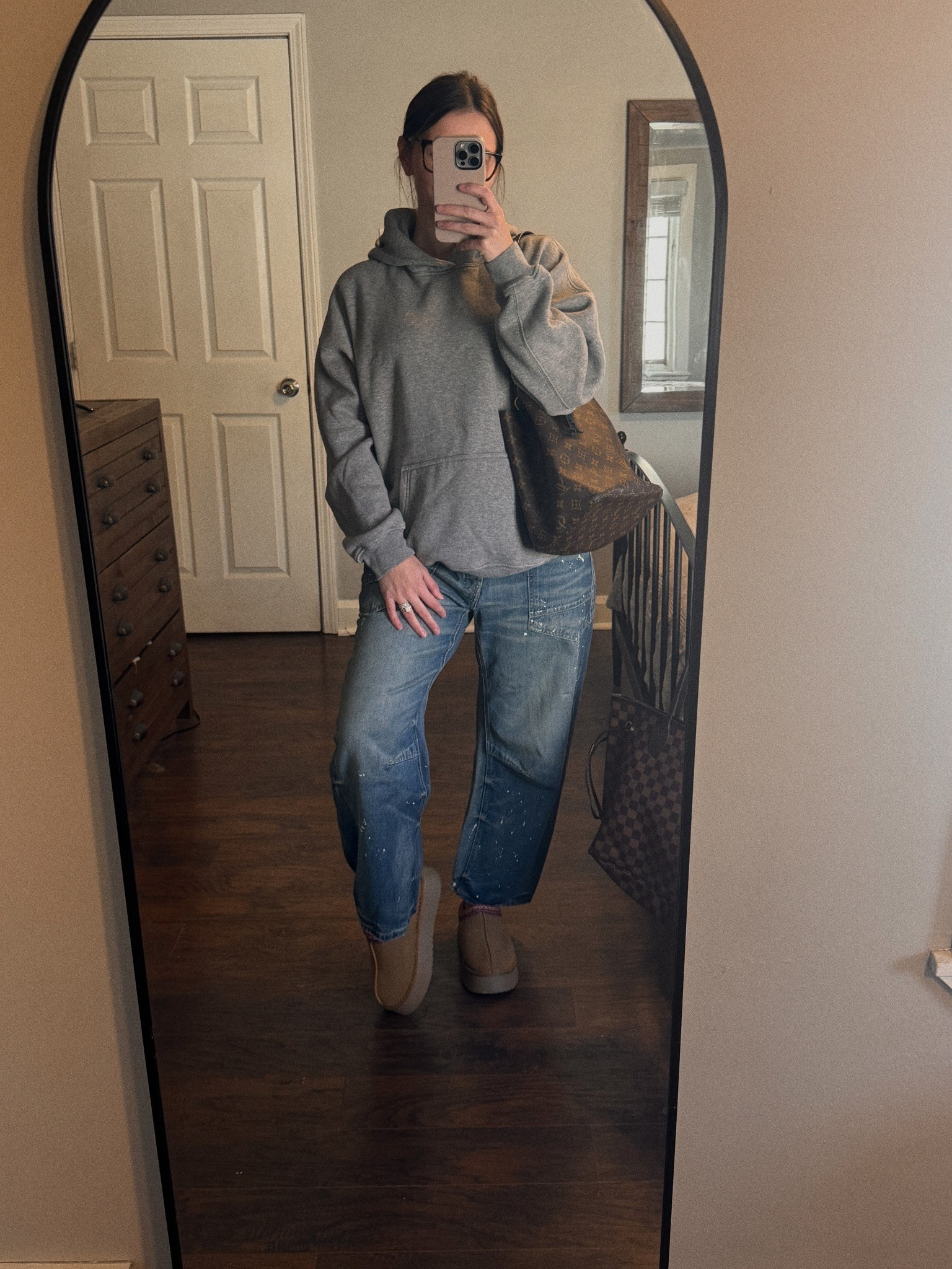 Casual style with free people barrel jeans & Abercrombie essentials sweatshirt✨

#LTKSeasonal #LTKShoeCrush #LTKStyleTip