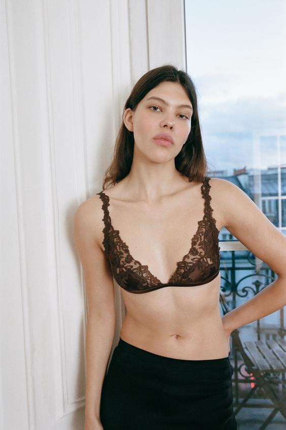 SATIN LACE TRIANGLE BRALETTE | Zara US
