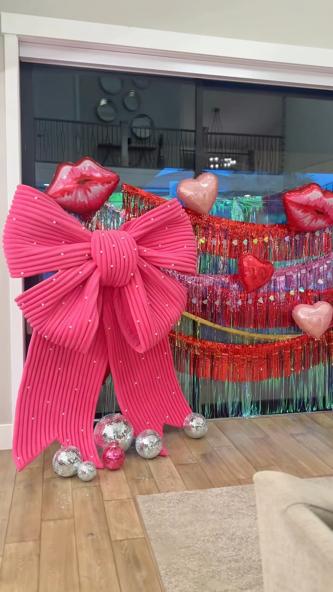 Make a giant bow for Valentine’s Day with this tutorial! 

#LTKHome