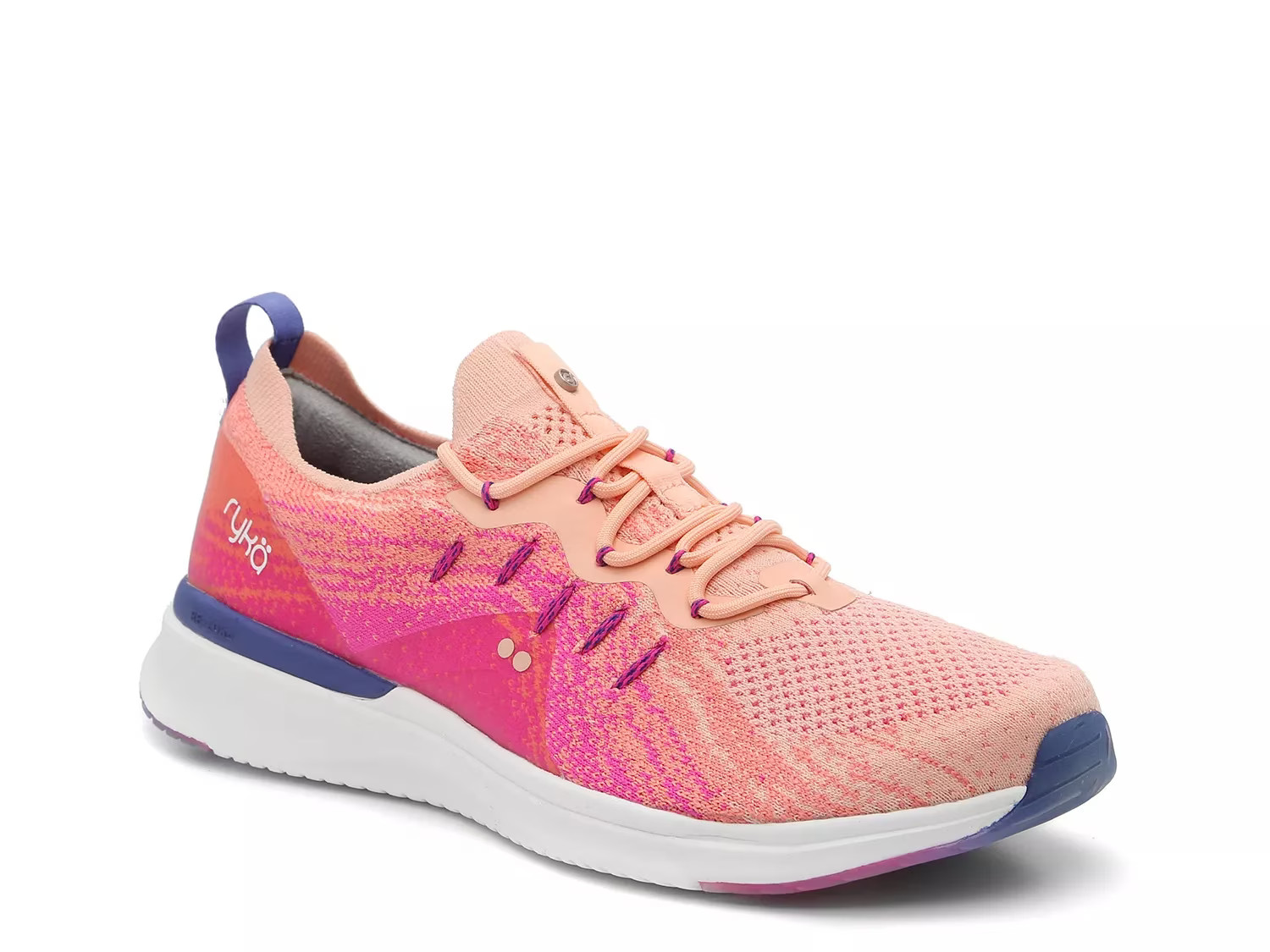 Momentum Walking Shoe - Women's | DSW