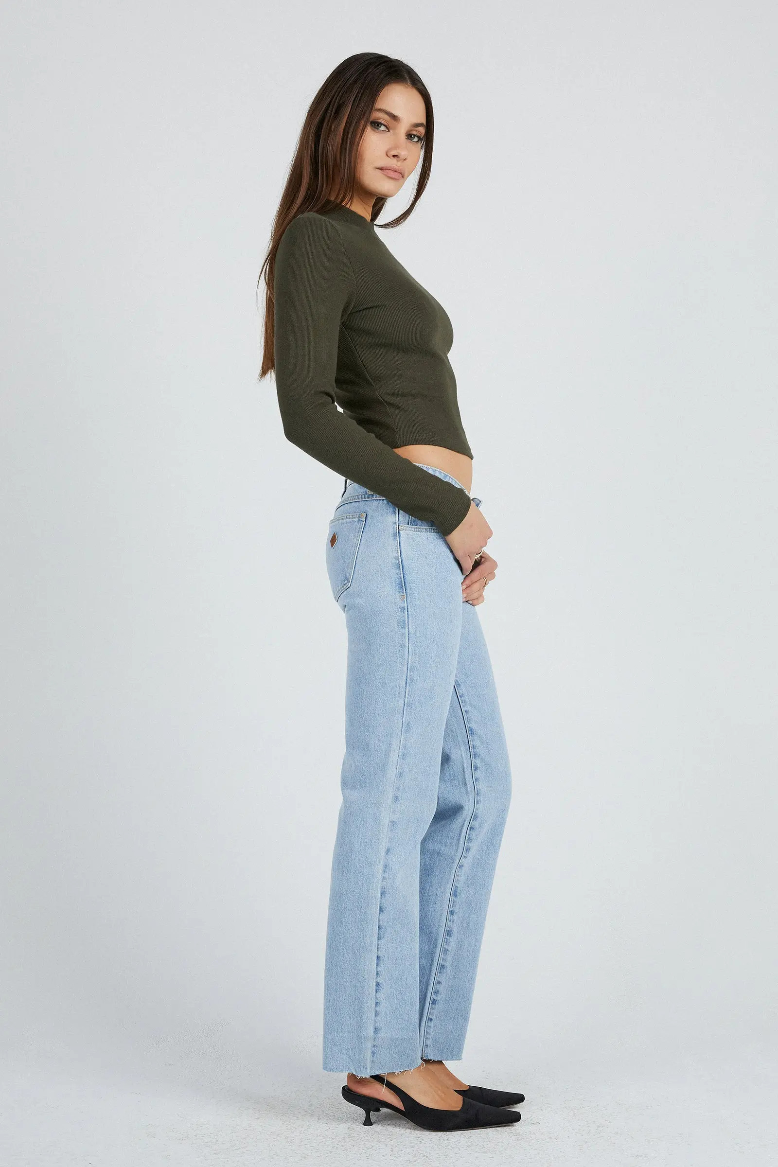 99 Low Straight Walk Away | Abrand Jeans US