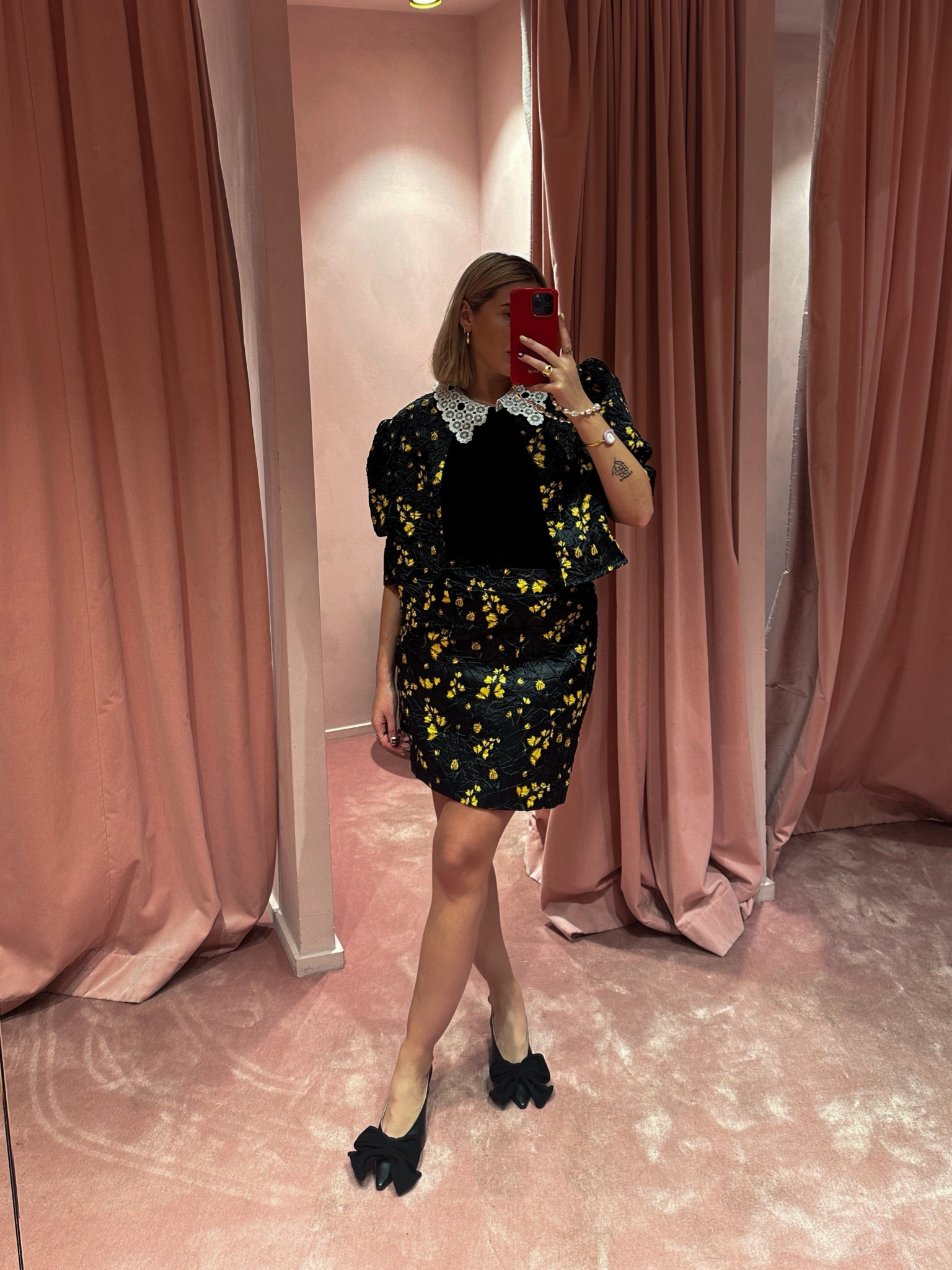 Fitting room series at Essentiel Antwerp 

#LTKluxury #LTKFashionMonth #LTKuk