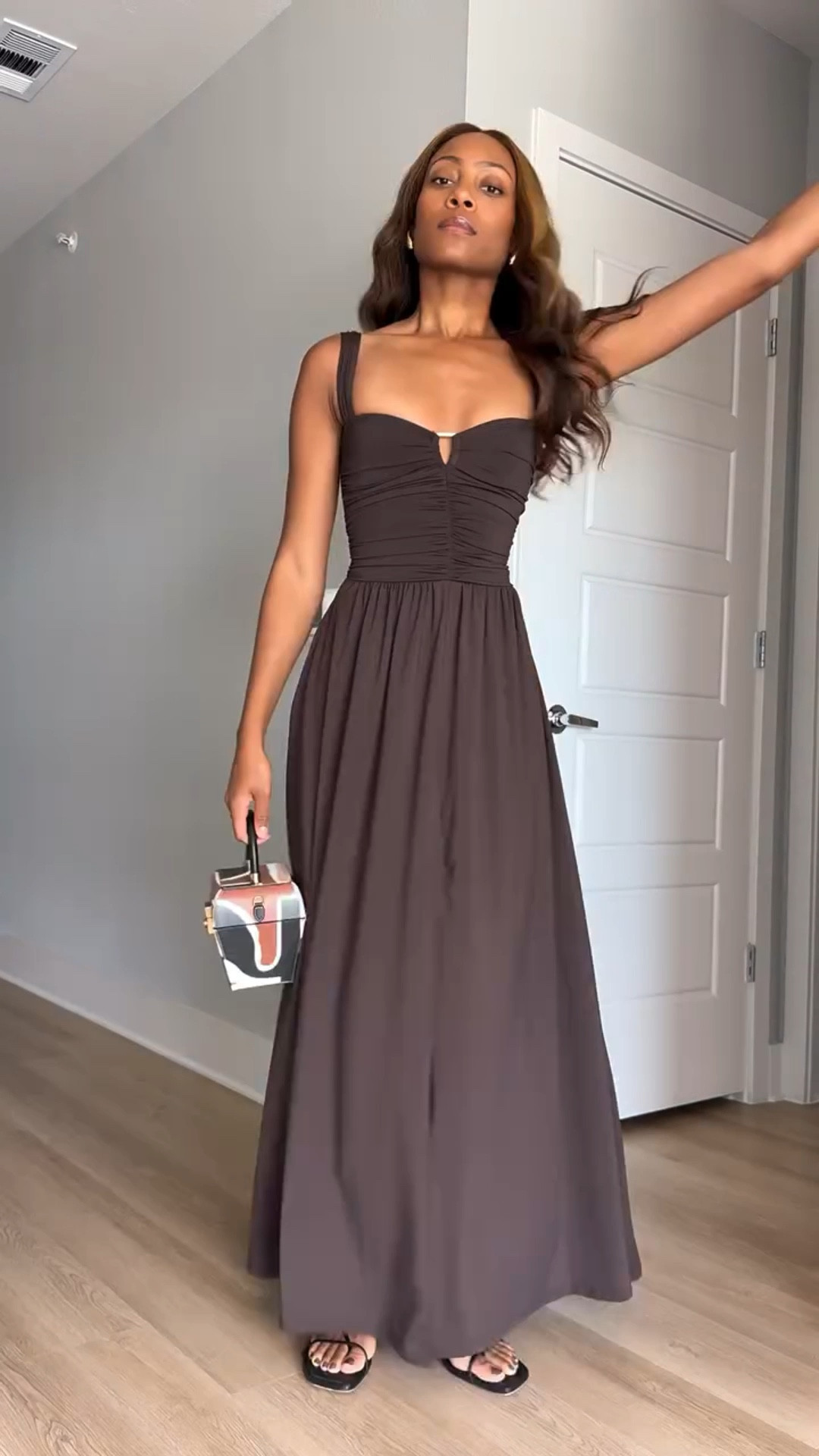 Espresso Martini? Coming Right Up. ☕️🍸

It has pockets!! 😍 Styling this espresso brown maxi dress from @ta3 the sculpting corset detail snatches my waist and gives that hourglass look ⏳ layered a cropped trench over it to nod to the fall season. 

I’ve been making a conscious effort to wear more browns as my neutral instead of opting for black. Brown is such a warm color and really meshes soo well with my undertones I’m loving this mocha inspired journey I’m on 😍✨

Also this song by Janet Jackson is on repeat in my head!! Love this song and the frequency of her voice @janetjackson

#Ta3 #shapewear #viralbodyuit 
#hourglassfigure #dresshack 

#Styleadvice #stylist #styled
#howtostyle #ootd #grwm #grwmoutfit #grwmvideo #styleinspo #styleinspiration #styleblogger #style #styleoftheday #styleover40 #styleover30 #styleblog #outfitinspiration #dallasinfluencer #dallasstyle #dallasstylist #dallascontentcreator #dallasfashionblogger