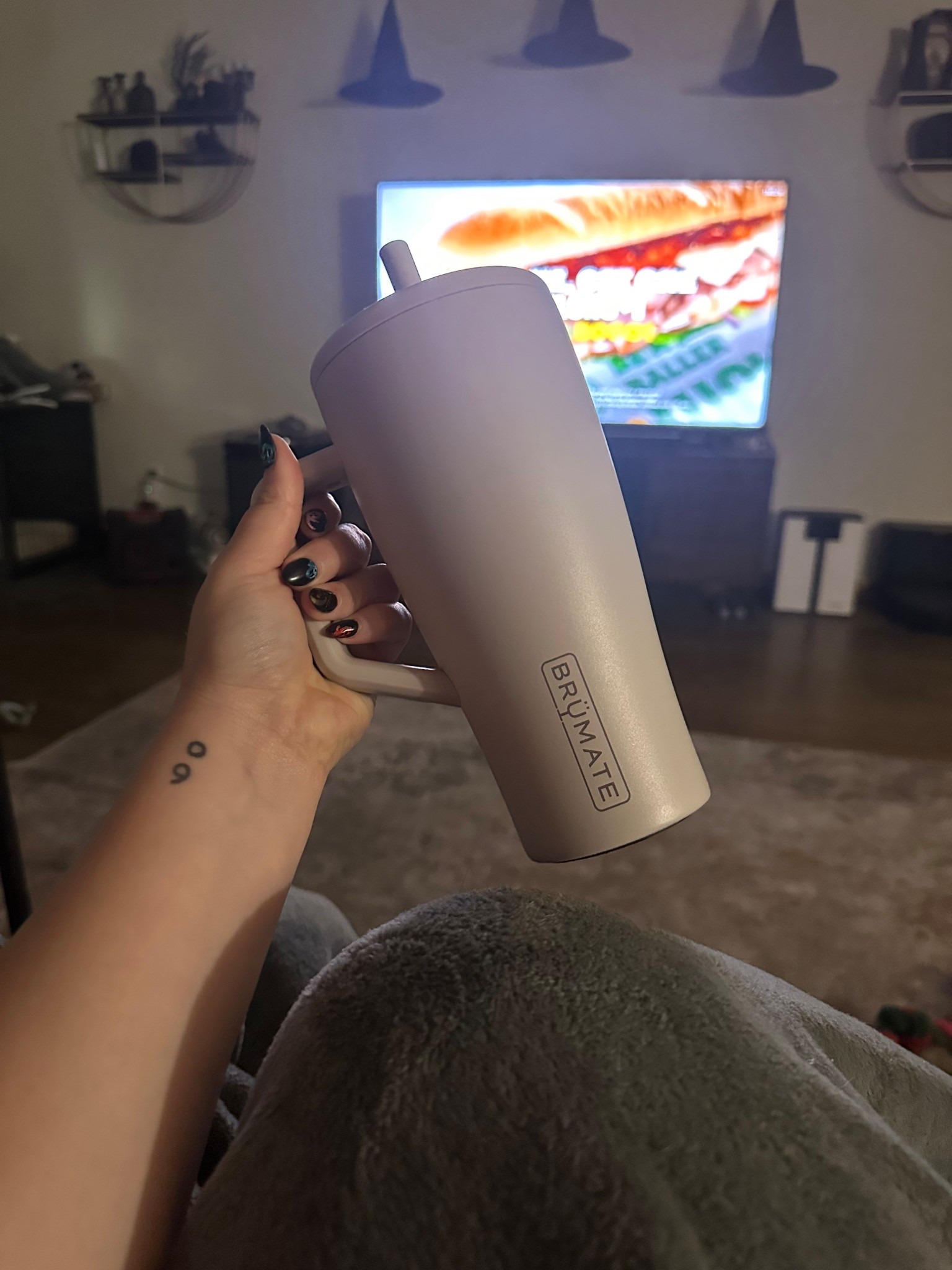 Current status: couch, blanket, spooky vibes, and my Brümate never leaving my side 🖤✨
Whether it’s water, liquid IV, or an iced coffee I pretend isn’t mostly creamer — this tumbler keeps it perfectly chilled all night.
Linked my exact color + a few other Brümate faves on my LTK 💫

#brumate #stayhydrated #cozyseason

#LTKHome #LTKSeasonal #LTKFindsUnder100