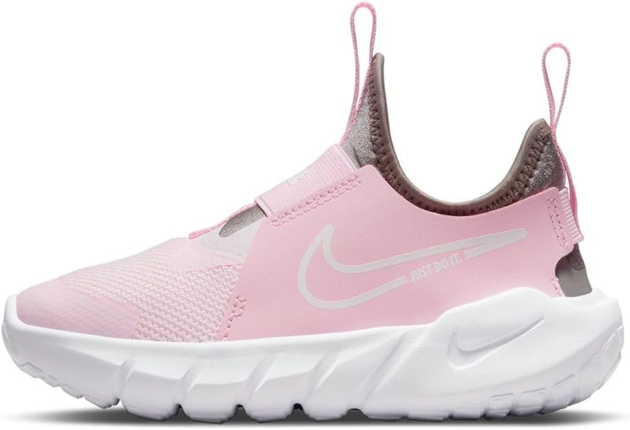 Nike Kids' Flex Runner 2 Sneaker | Amazon (US)