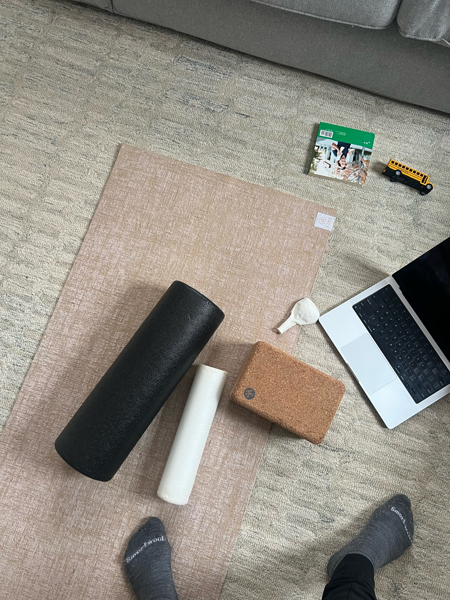 PRO TIP:
Keep your workout gear in the living room to increase your chances of actually using it

#LTKBump #LTKFitness #LTKActive