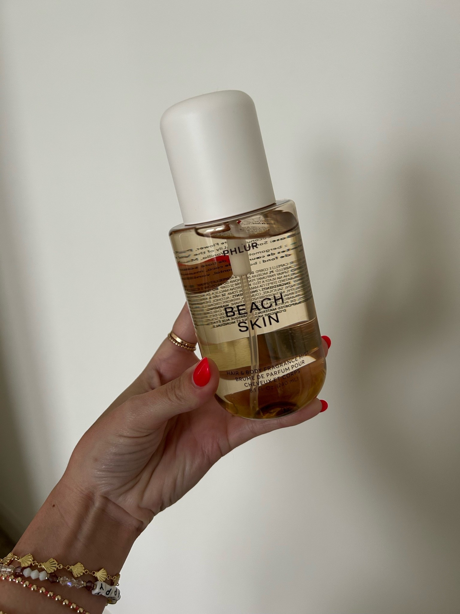 // the best perfume for summer by far!! // smells so good and lasts all day long for me!! 🐚 //

#LTKgrwm #LTKmorningroutine #LTKBeauty