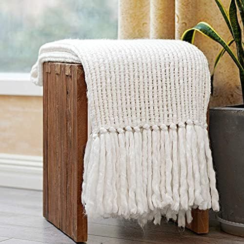 MOTINI 100% Acrylic White Throw Blankets, Ultra Thick Soft Cozy Decorative Blankets with Long Tas... | Amazon (US)