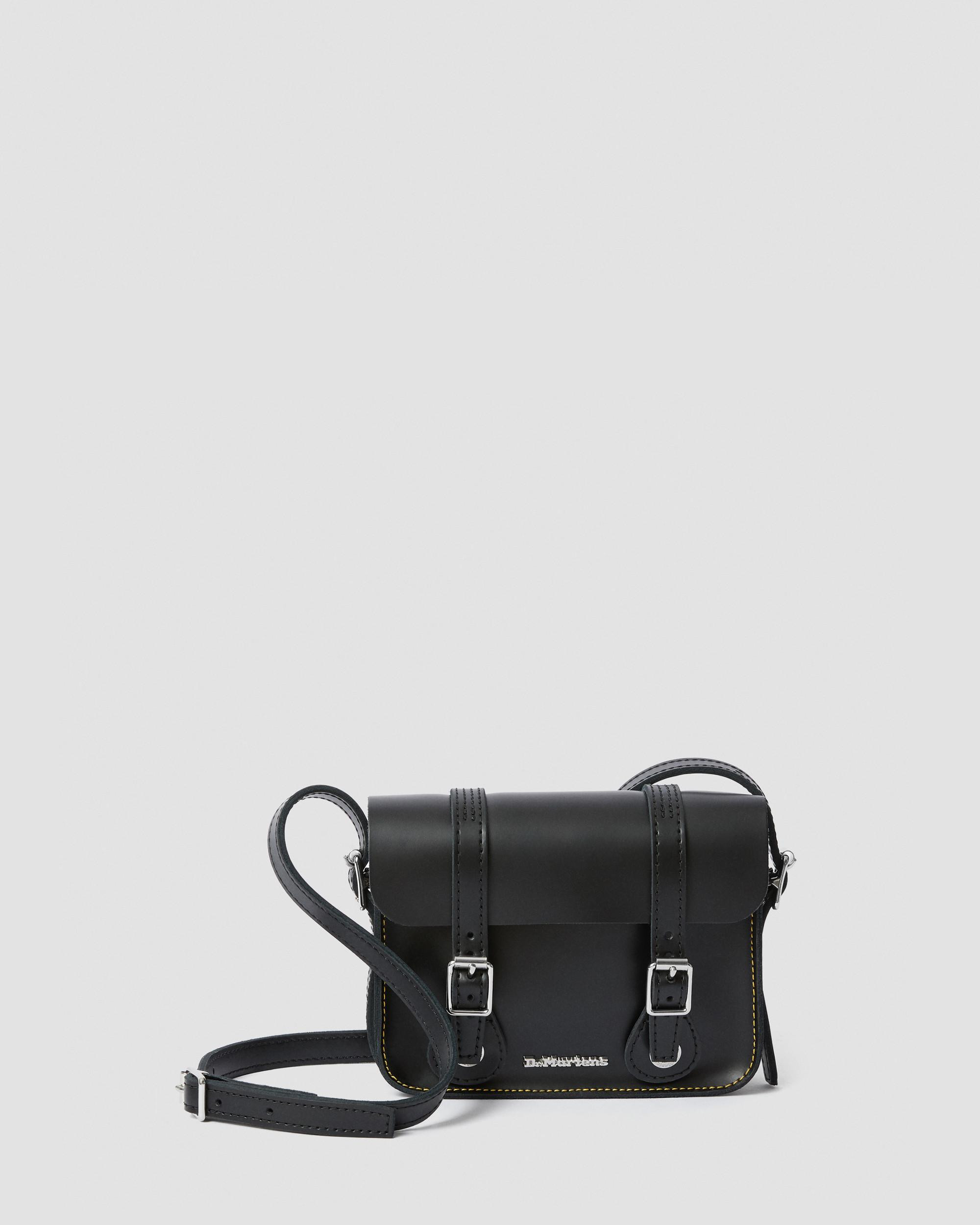 Sac bandouli&egrave;re en cuir 18 cm en Noir | Dr. Martens | Dr Martens (DE)